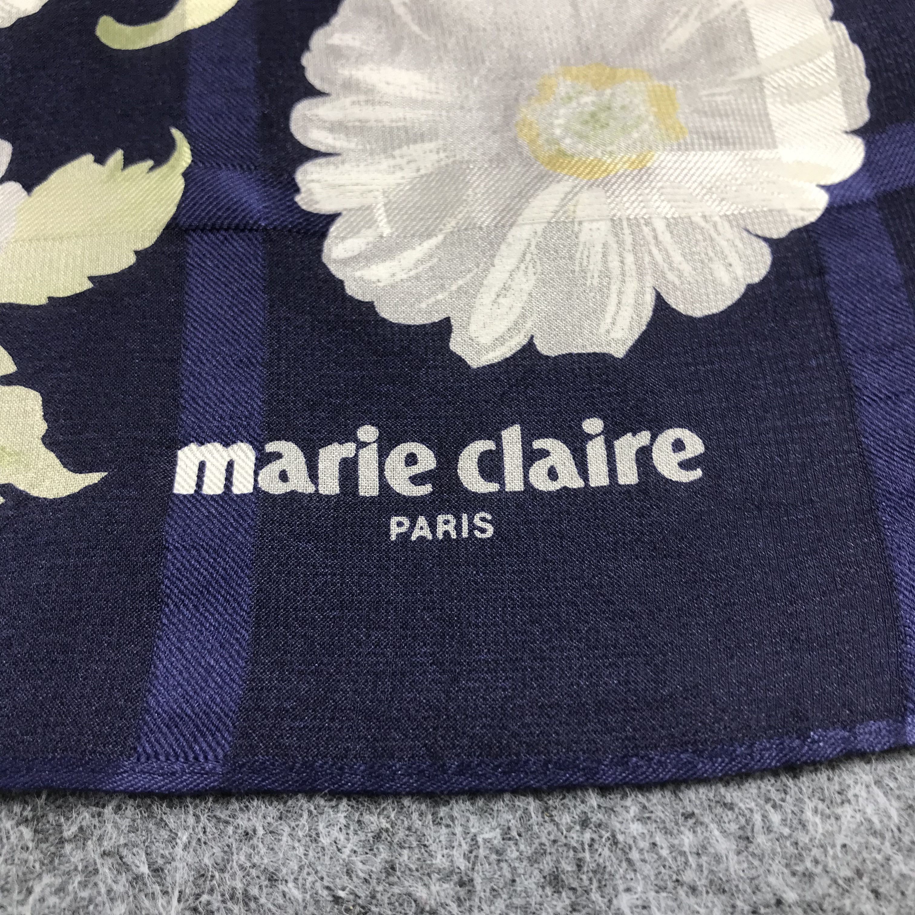 Vintage Marie Claire Floral Silk Scarf M133 Size ONE SIZE - 3 Thumbnail