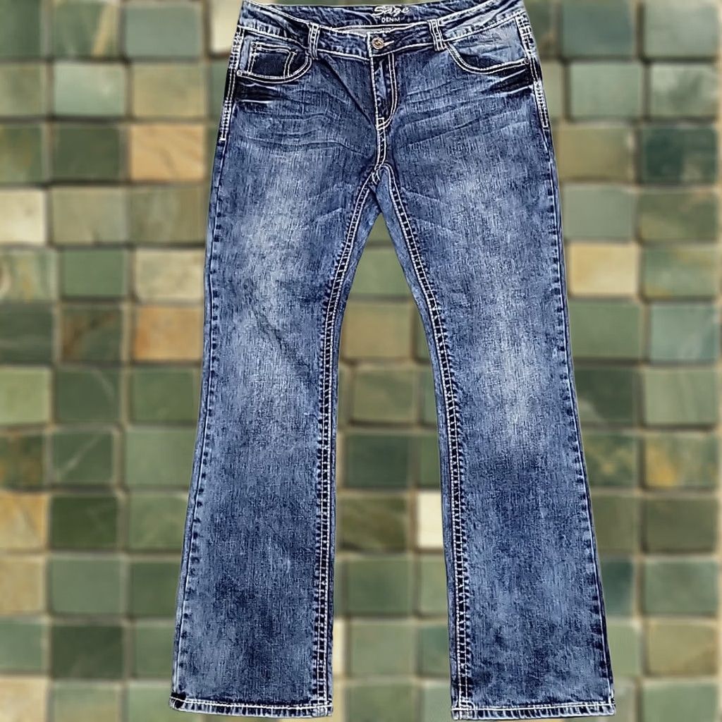 Denime Sage Jeans Womens 34 Blue Faded Denim Bootcut Bedazzled Stretch Western Cowboy Size 24" / US 00 / IT 34 - 1 Thumbnail