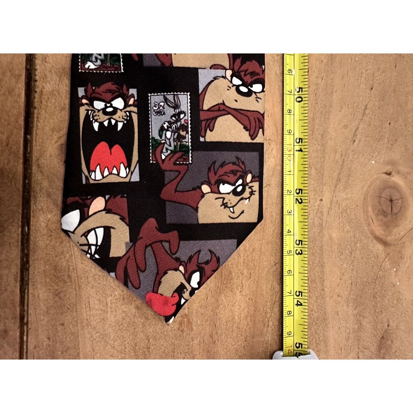 Vintage VINTAGE Looney Tunes Stamp Collection Taz Tasmanian Devil Mens Neck Tie Size ONE SIZE - 6 Thumbnail