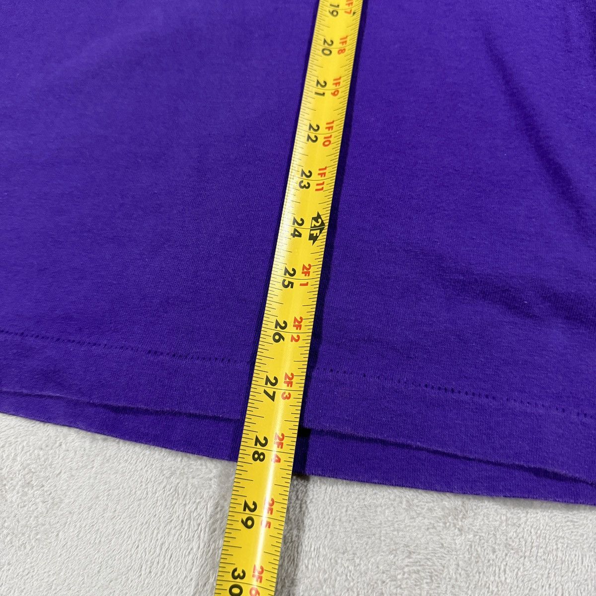 Fruit Of The Loom Vintage Fruit Of The Loom Purple T-Shirt Mens Large Size US L / EU 52-54 / 3 - 6 Thumbnail
