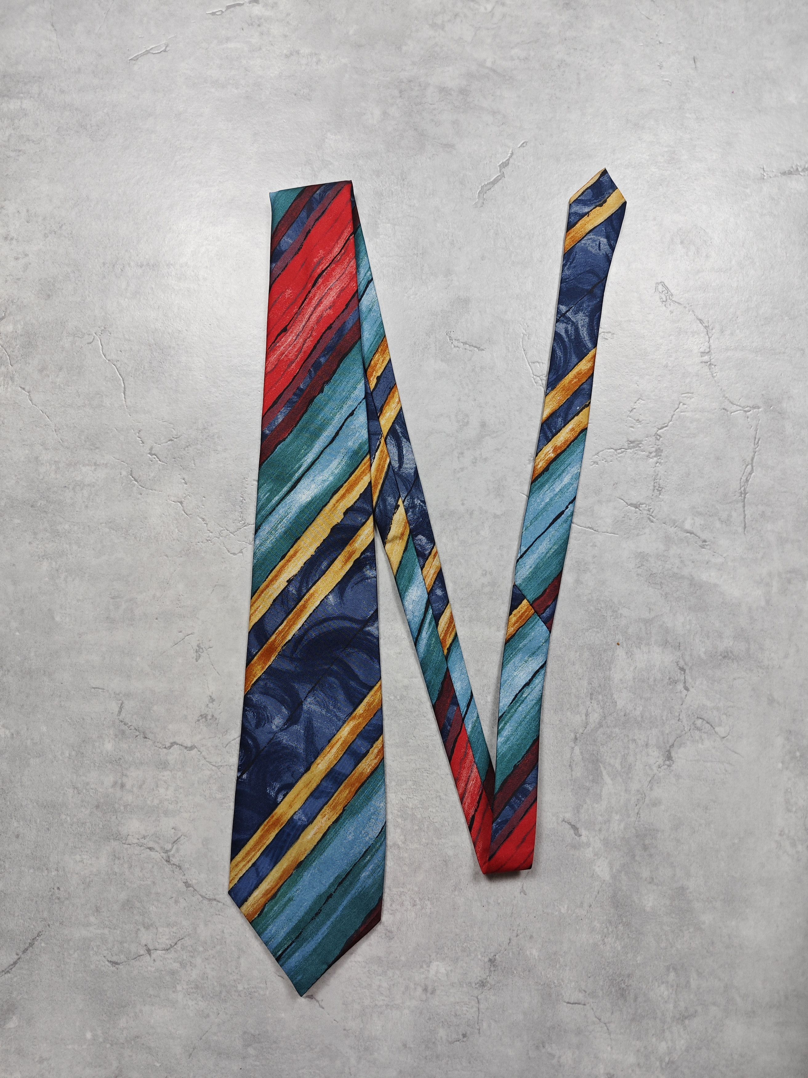 Versace Versace Vintage Silk Tie Size ONE SIZE - 1 Thumbnail