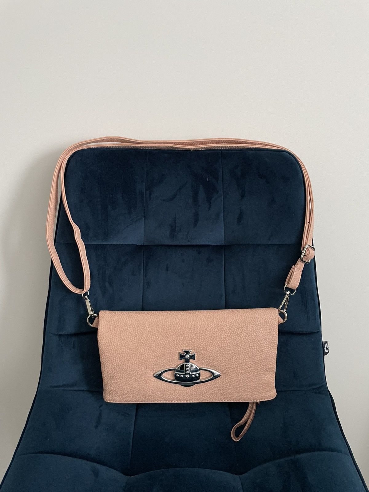 Vivienne Westwood Vivienne Westwood Crossbody Bag Metal Logo Size ONE SIZE - 1 Thumbnail