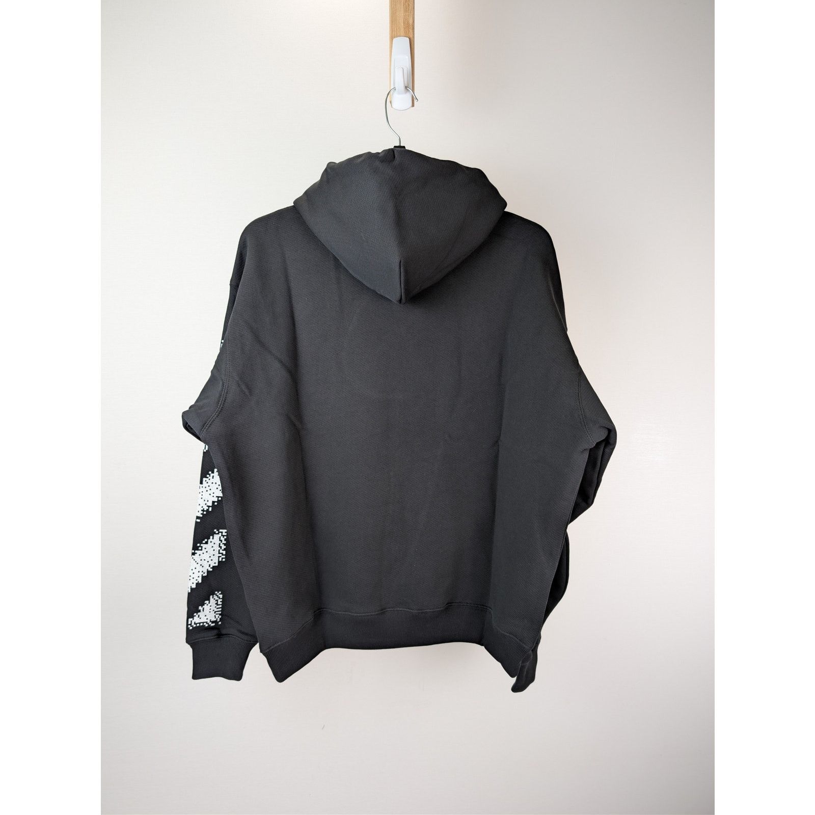 Off-White o1rshd1 Pixel Diag Skate Hoodie in Black/White Size US XL / EU 56 / 4 - 10 Thumbnail