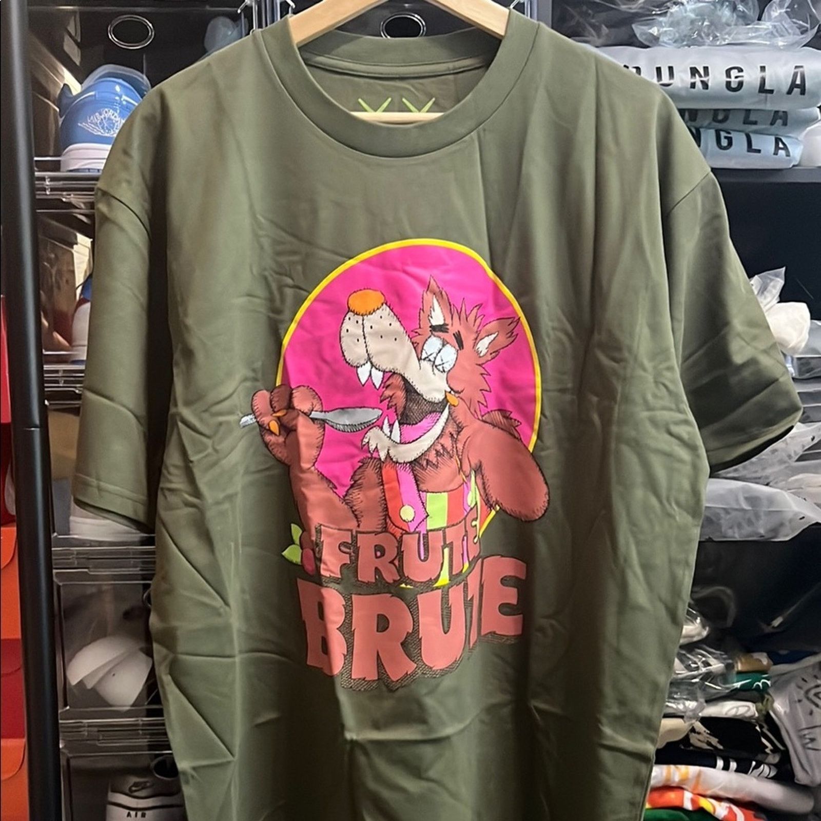 Kaws KAWS Olive Green Frute Brute Tee Size US L / EU 52-54 / 3 - 1 Thumbnail