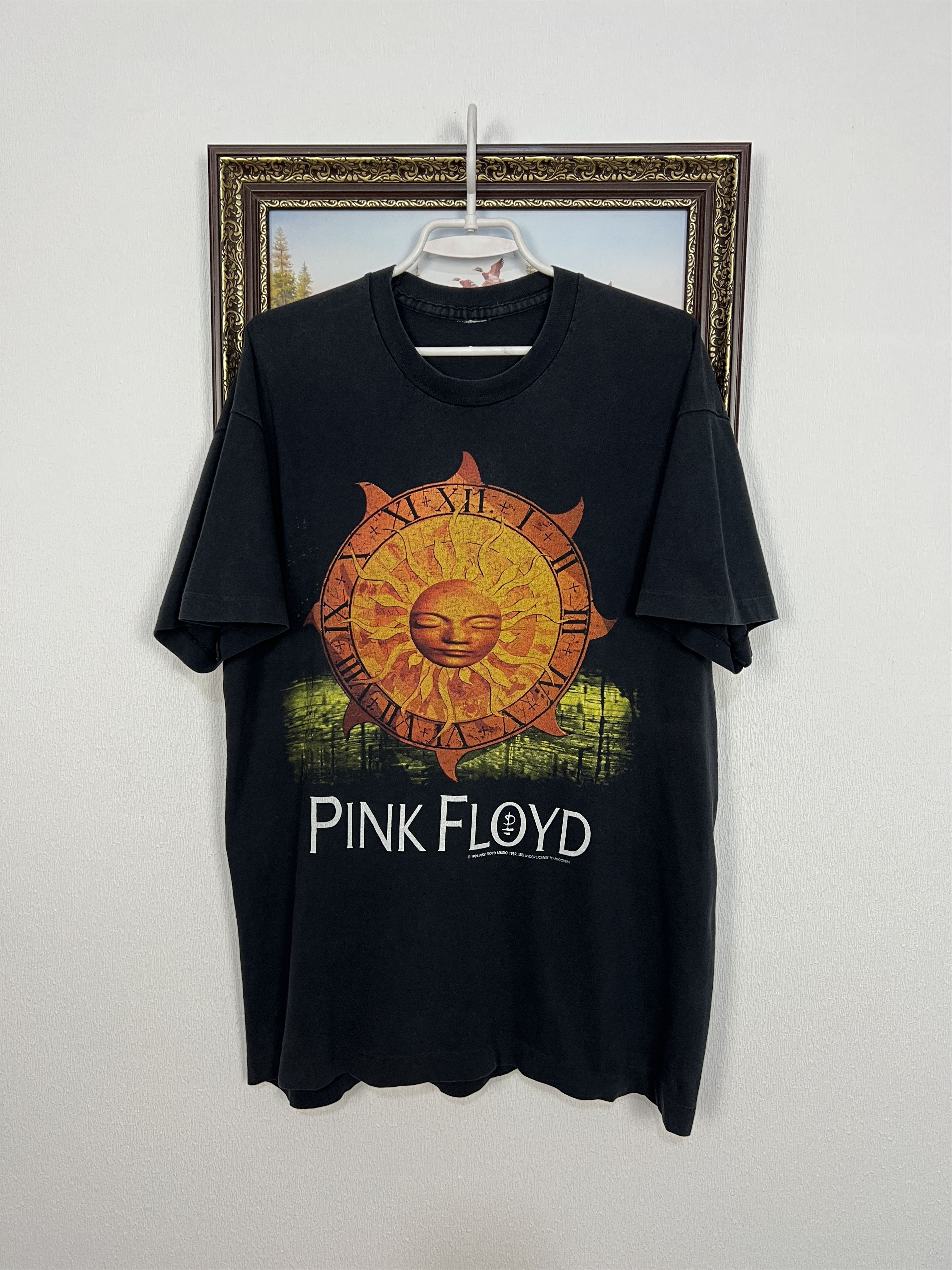 Vintage Vintage 90's 1994 Pink Floyd Over Print Band Shirt Tee Size US L / EU 52-54 / 3 - 1 Thumbnail