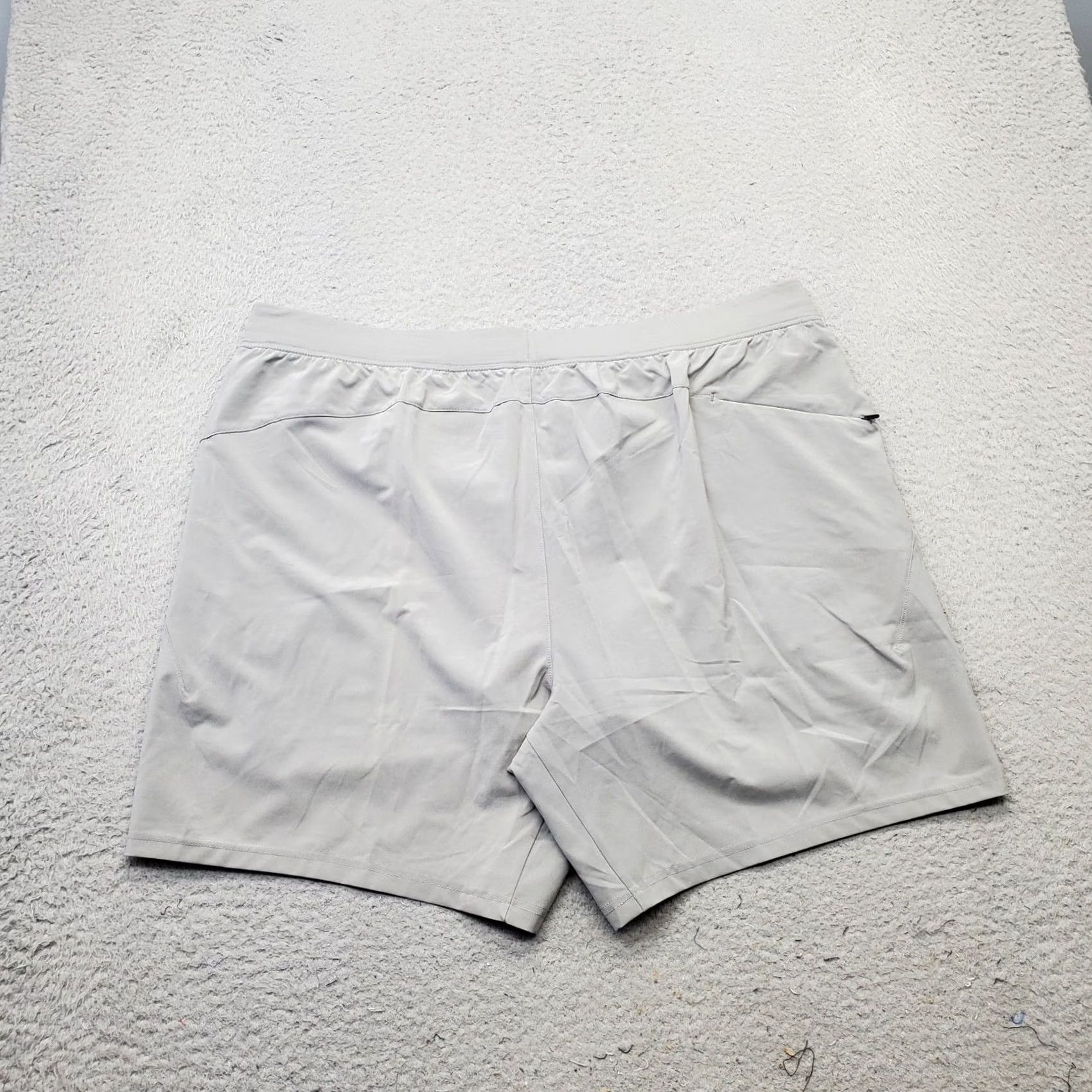 Vintage VRST Golf Shorts Mens 2XL Gray - Running & Inseam 7" Elastic Waist Liner Pockets 20" Waistband 7" Inseam Men’s VRST Shorts Size US 39 - 2 Thumbnail