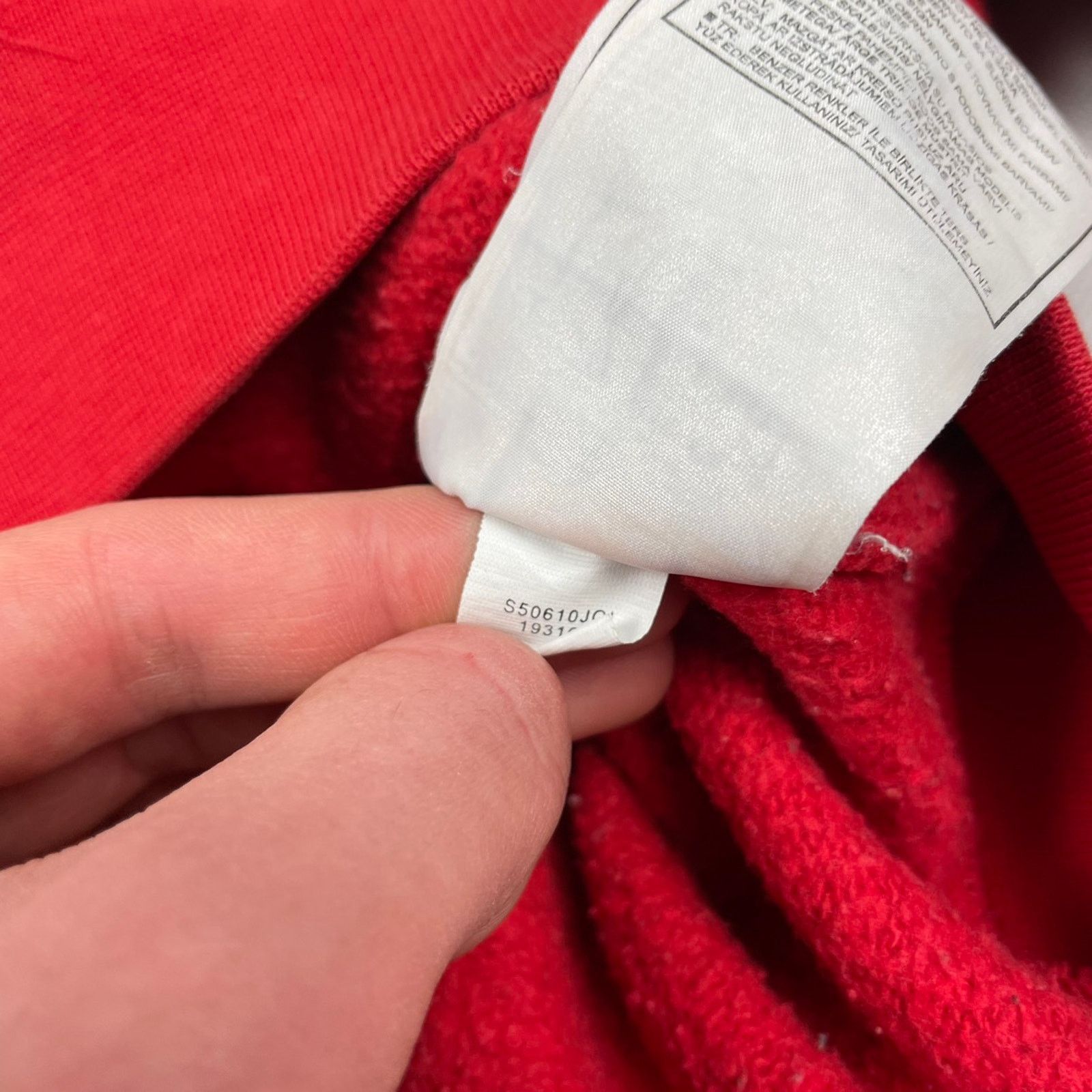 Nike × Vintage Vintage Nike Spellout Hoodie Sweatshirt Size S Red 00s Size US S / EU 44-46 / 1 - 12 Thumbnail