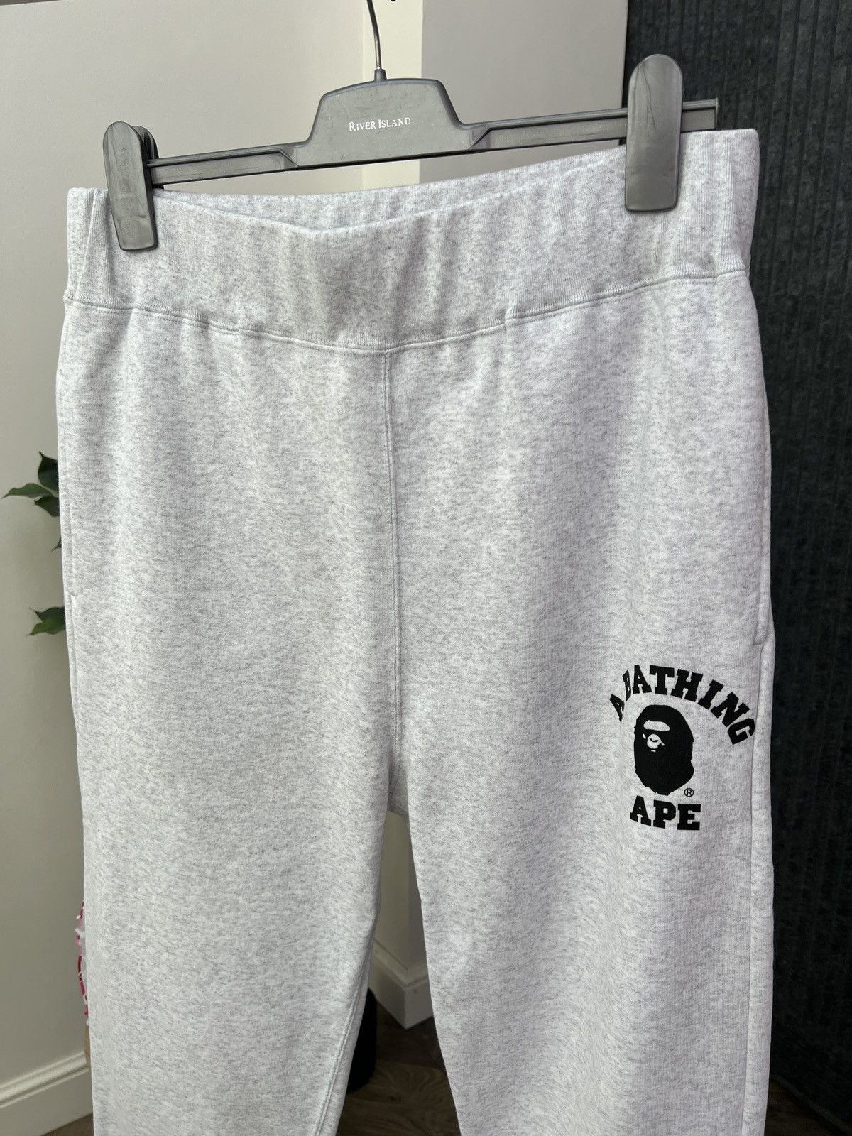 Bape A BATHING APE Men's COLLEGE WIDE FIT SWEAT PANTS Size US 34 / EU 50 - 3 Thumbnail