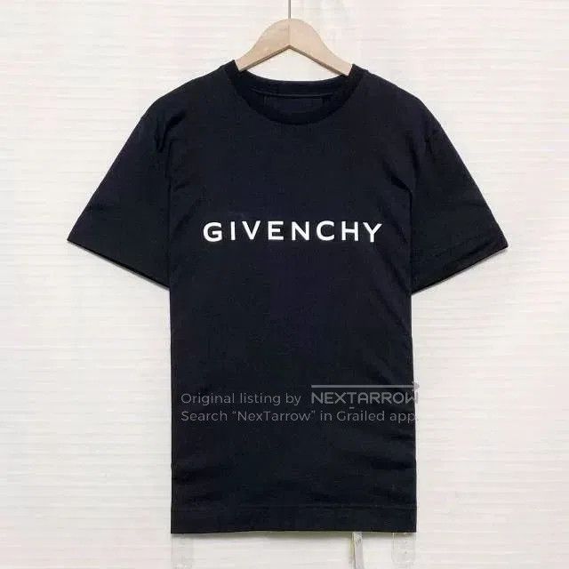 Givenchy Givenchy FW22 Archetype Logo Men's T. Size US XL / EU 56 / 4 - 1 Thumbnail