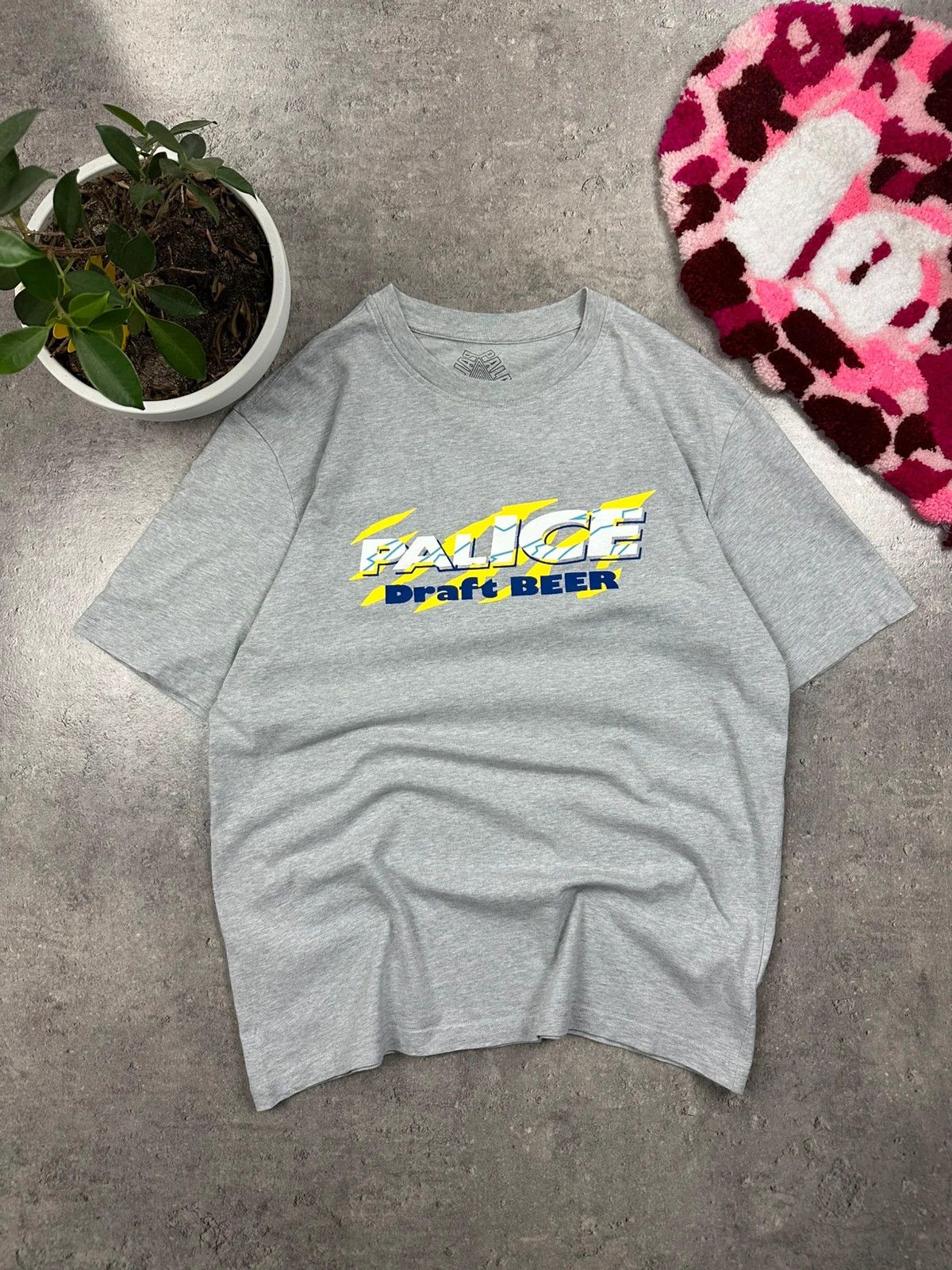 Palace T-shirt tee palice draft bear M gray Size US M / EU 48-50 / 2 - 1 Thumbnail