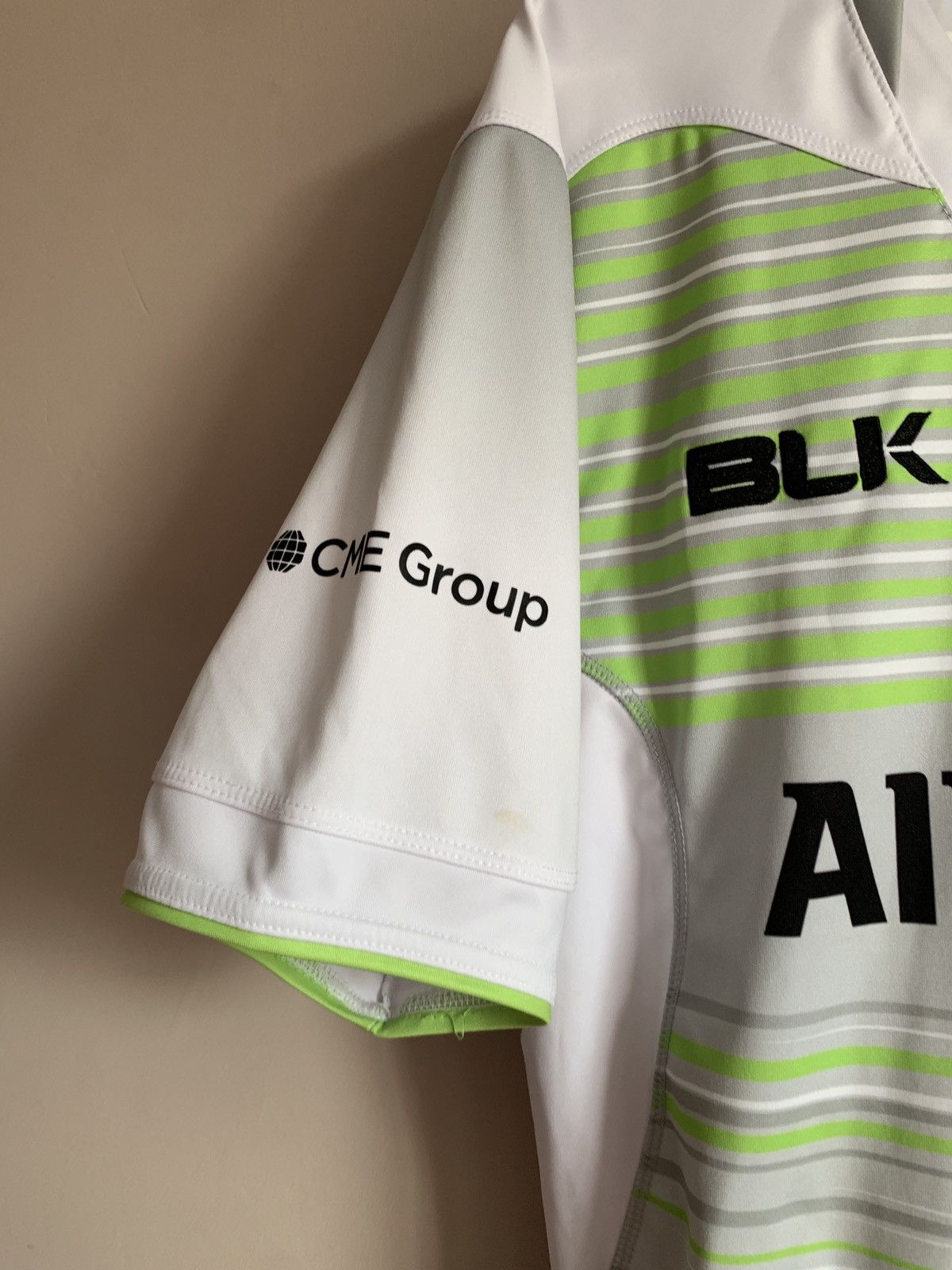 Other Saracens Home Rugby Union Shirt BLK Jersey Size L #12 Size US L / EU 52-54 / 3 - 3 Thumbnail