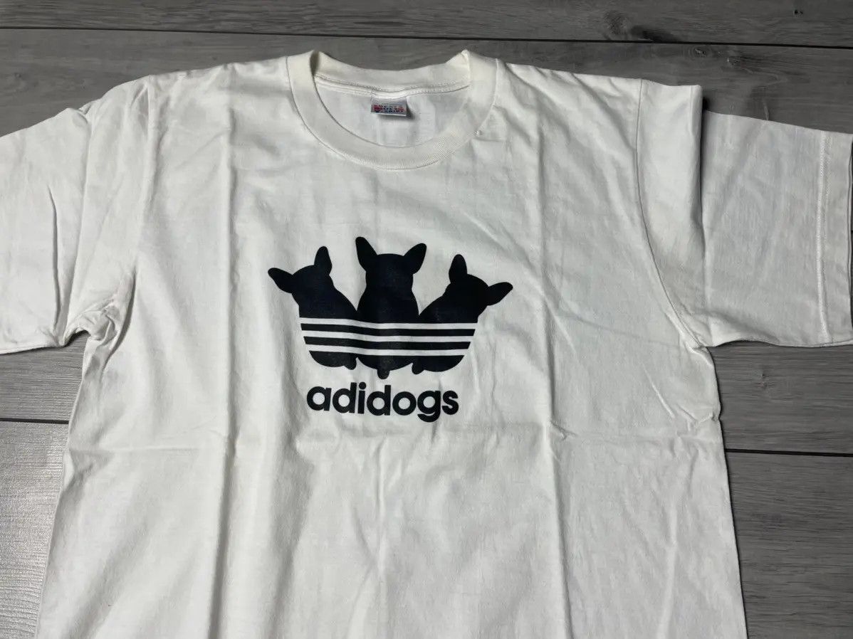 Band Tees Adidogs T-shirt band tee vintage size XLarge Size US XL / EU 56 / 4 - 3 Thumbnail