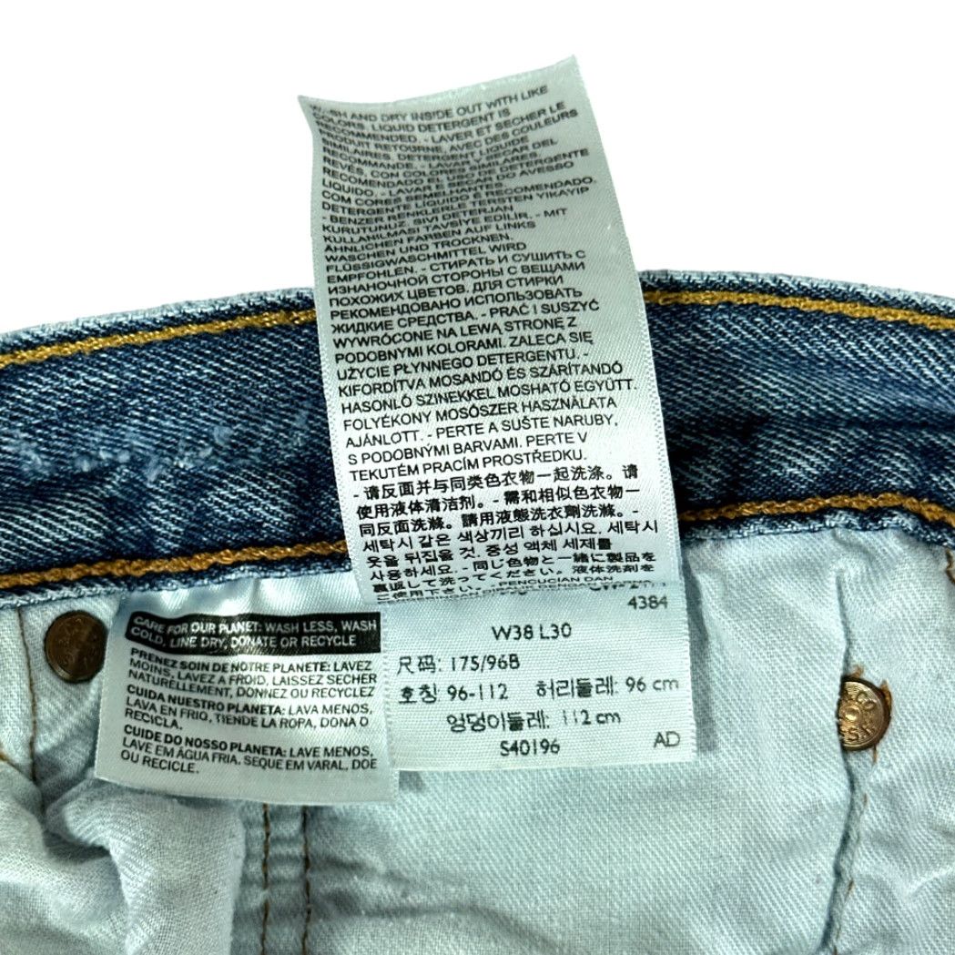 Levi's Levis 501 Jeans Mens 36x30 Blue Light Wash Straight Button Fly Cotton 38x30 Tag Size US 36 / EU 52 - 7 Thumbnail