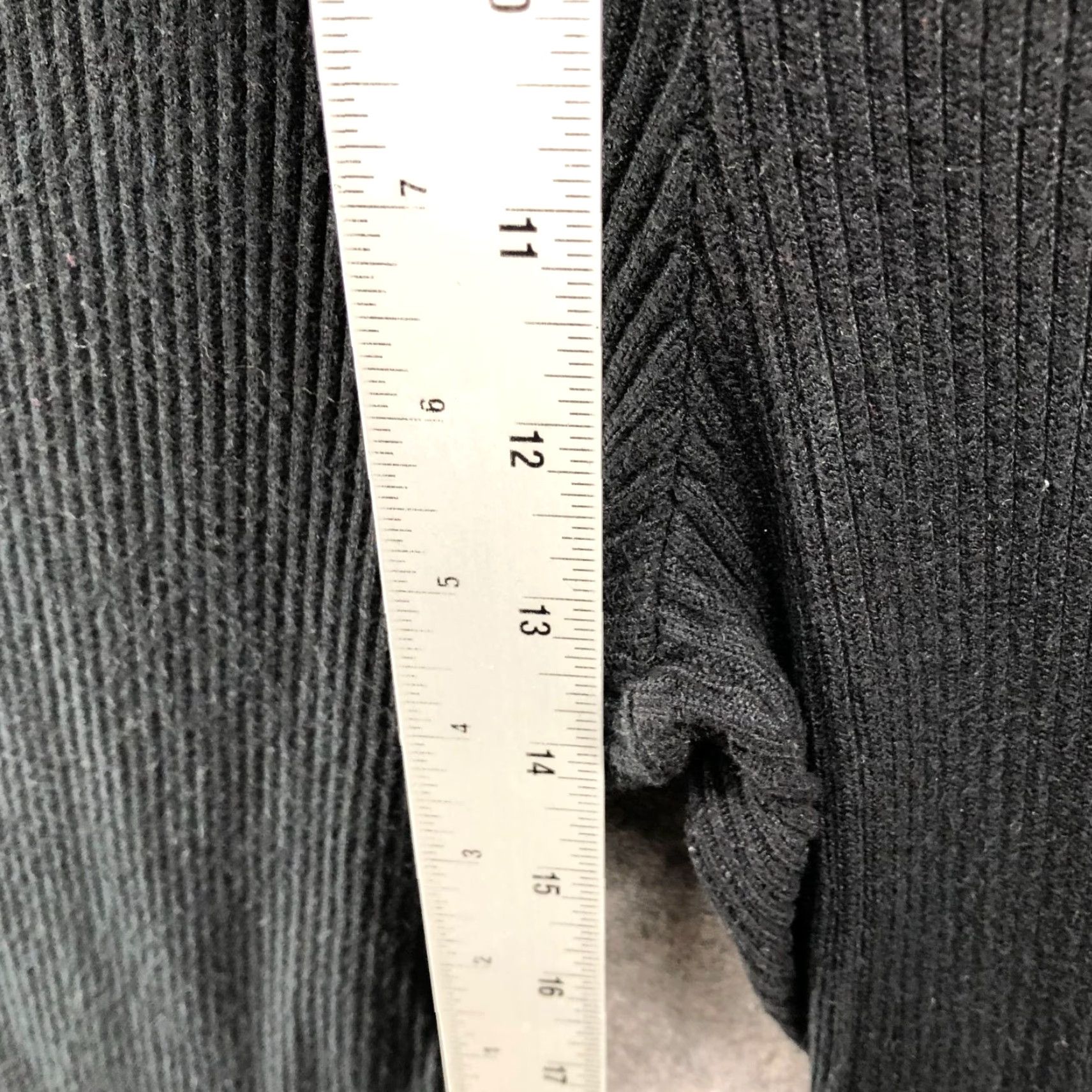 Abercrombie & Fitch Abercrombie & Fitch Split Hem Flare Ribbed Pants Womens S Black Pant Size S / US 4 / IT 40 - 6 Thumbnail