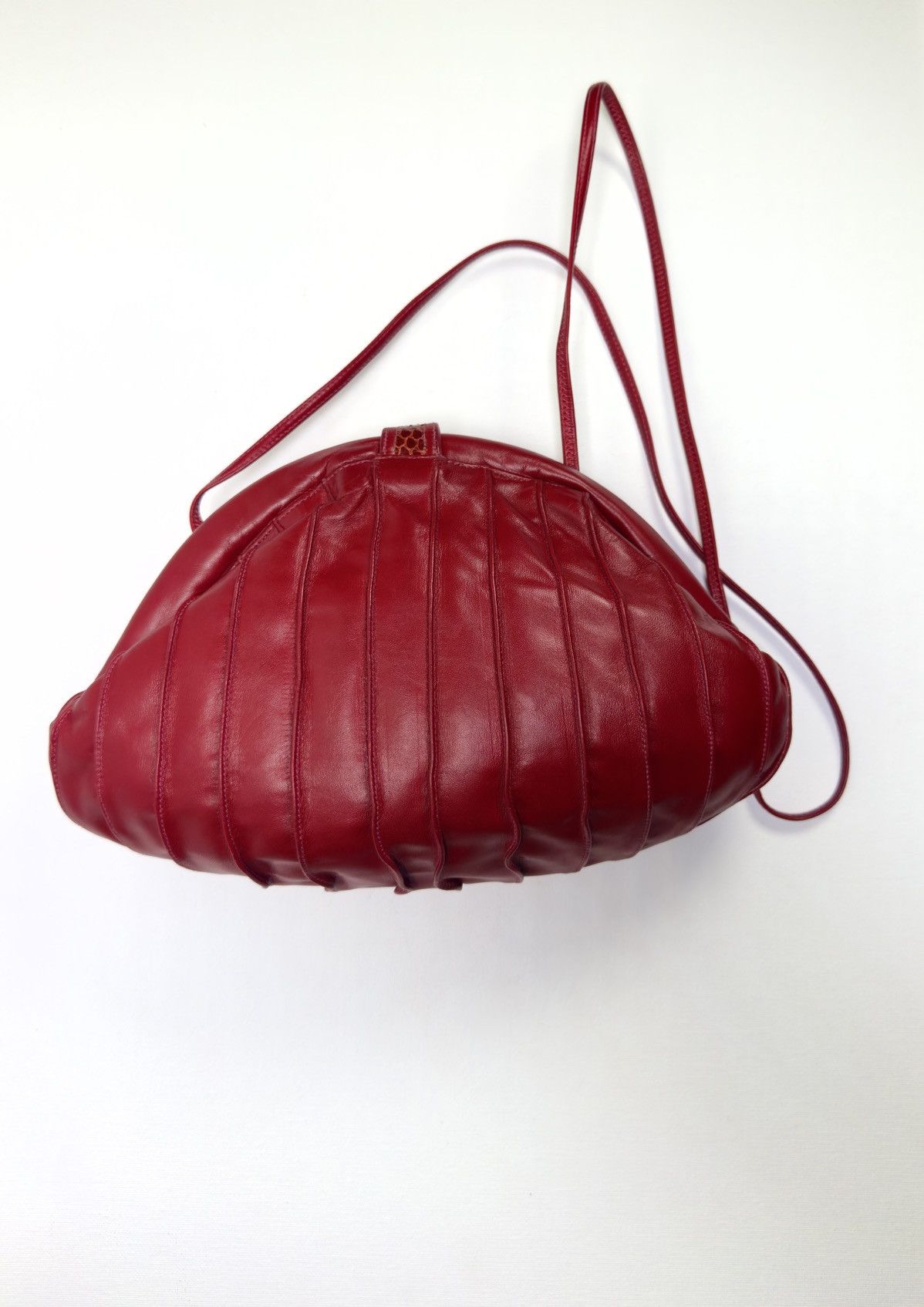SHAREEF 1980s Sharif handbag, Made in the USA, Burgandy leather Size ONE SIZE - 2 Thumbnail