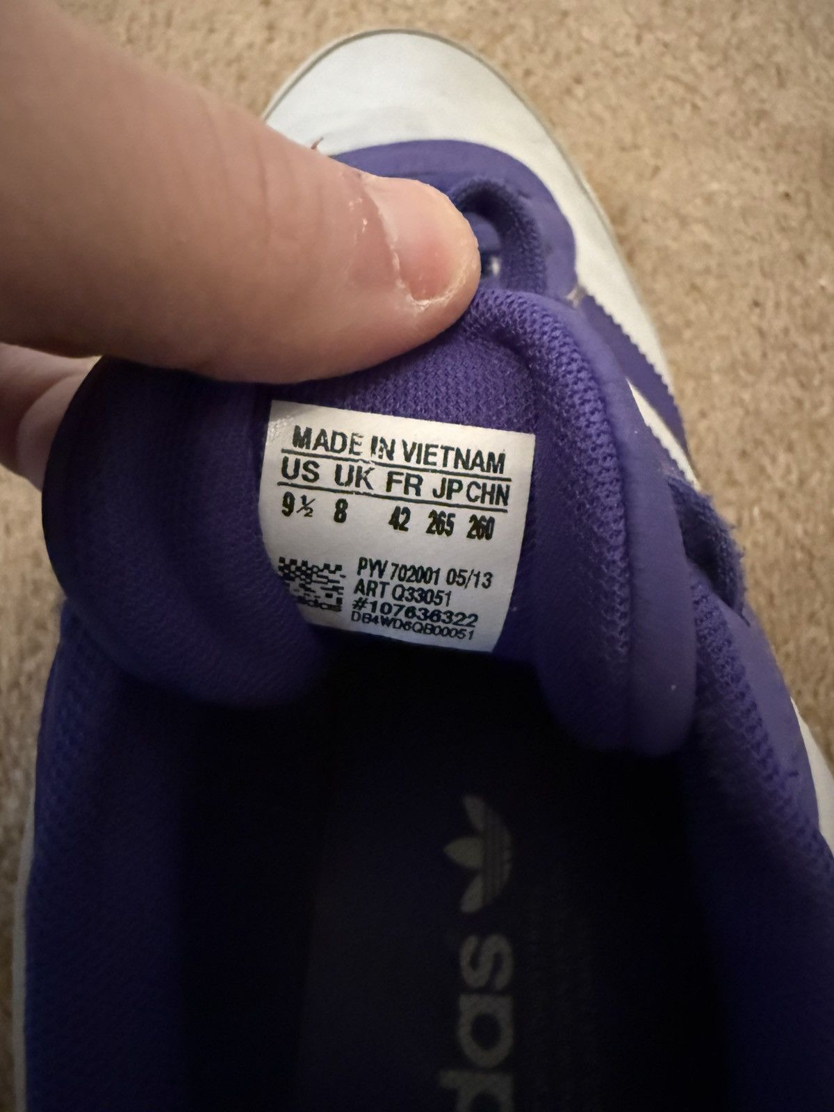 Adidas Adidas Shoes Size US 9.5 / EU 42-43 - 7 Thumbnail