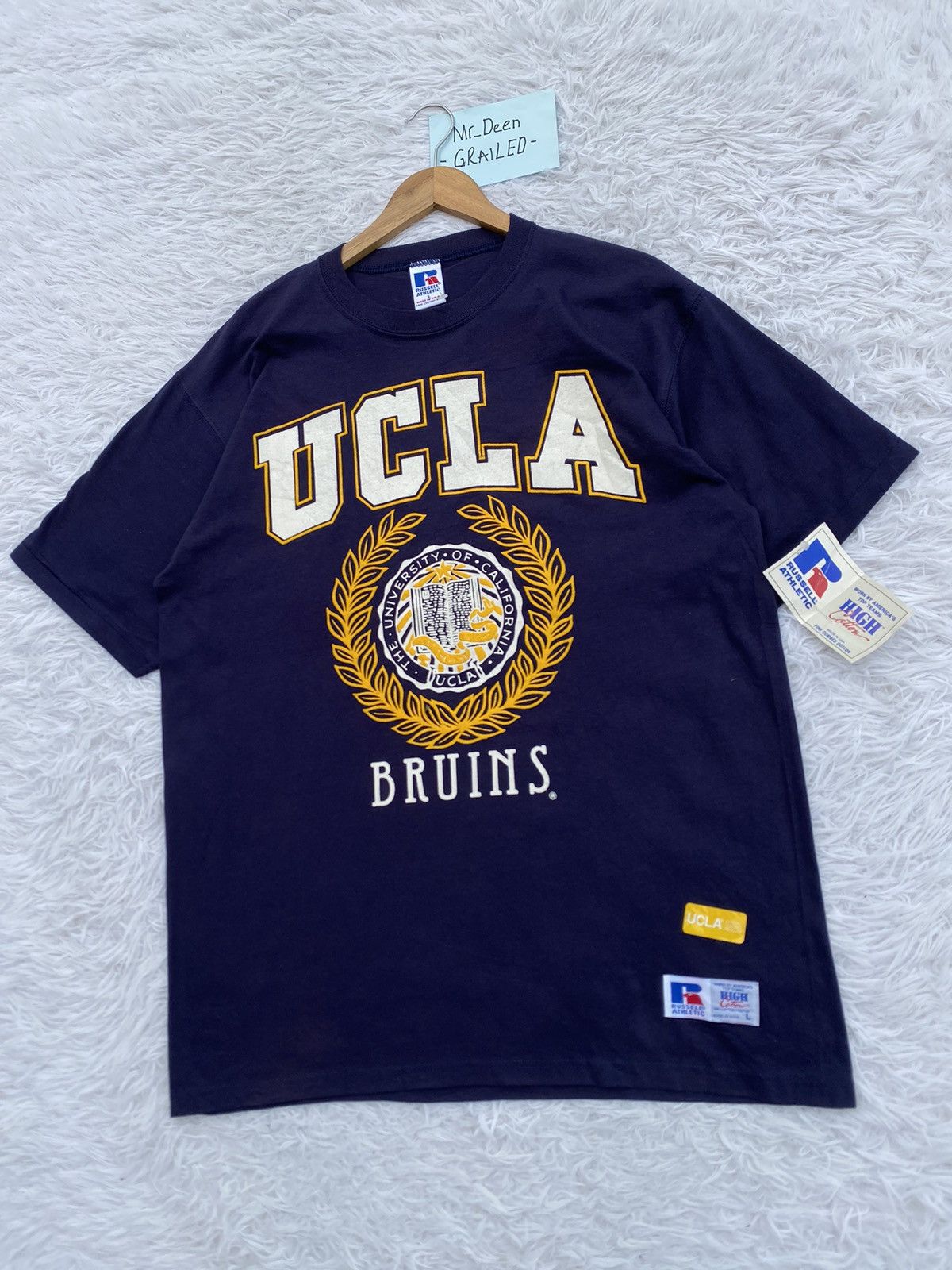 Vintage Vintage UCLA University of California Las Angelas RussellTee Size US L / EU 52-54 / 3 - 3 Thumbnail