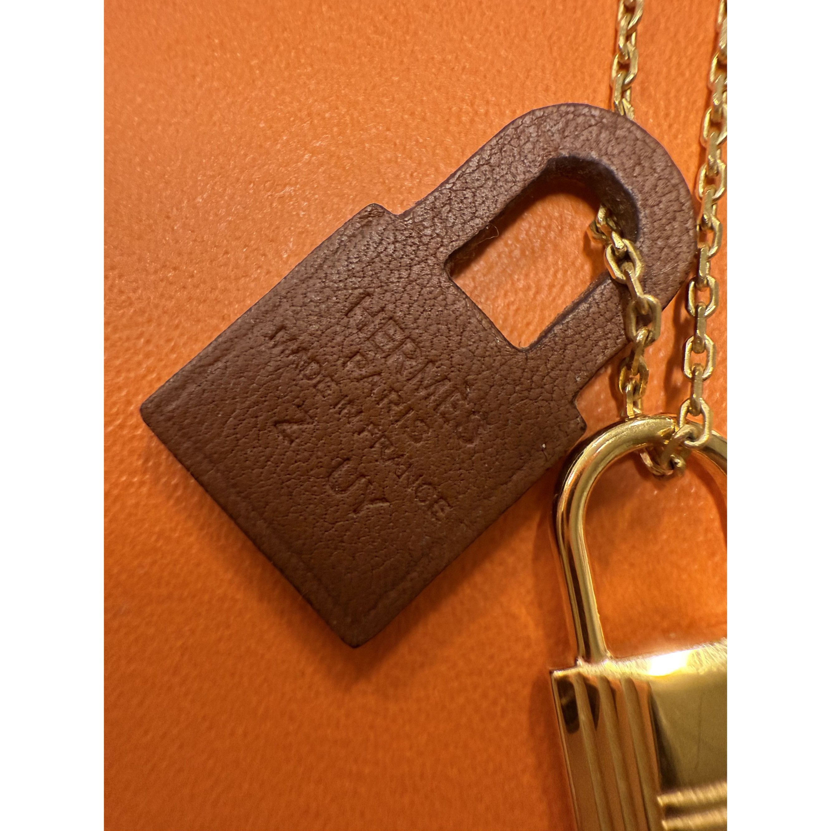 Hermes Hermès Lock Pendant Necklace In Gold & Brown Leather Size ONE SIZE - 6 Thumbnail