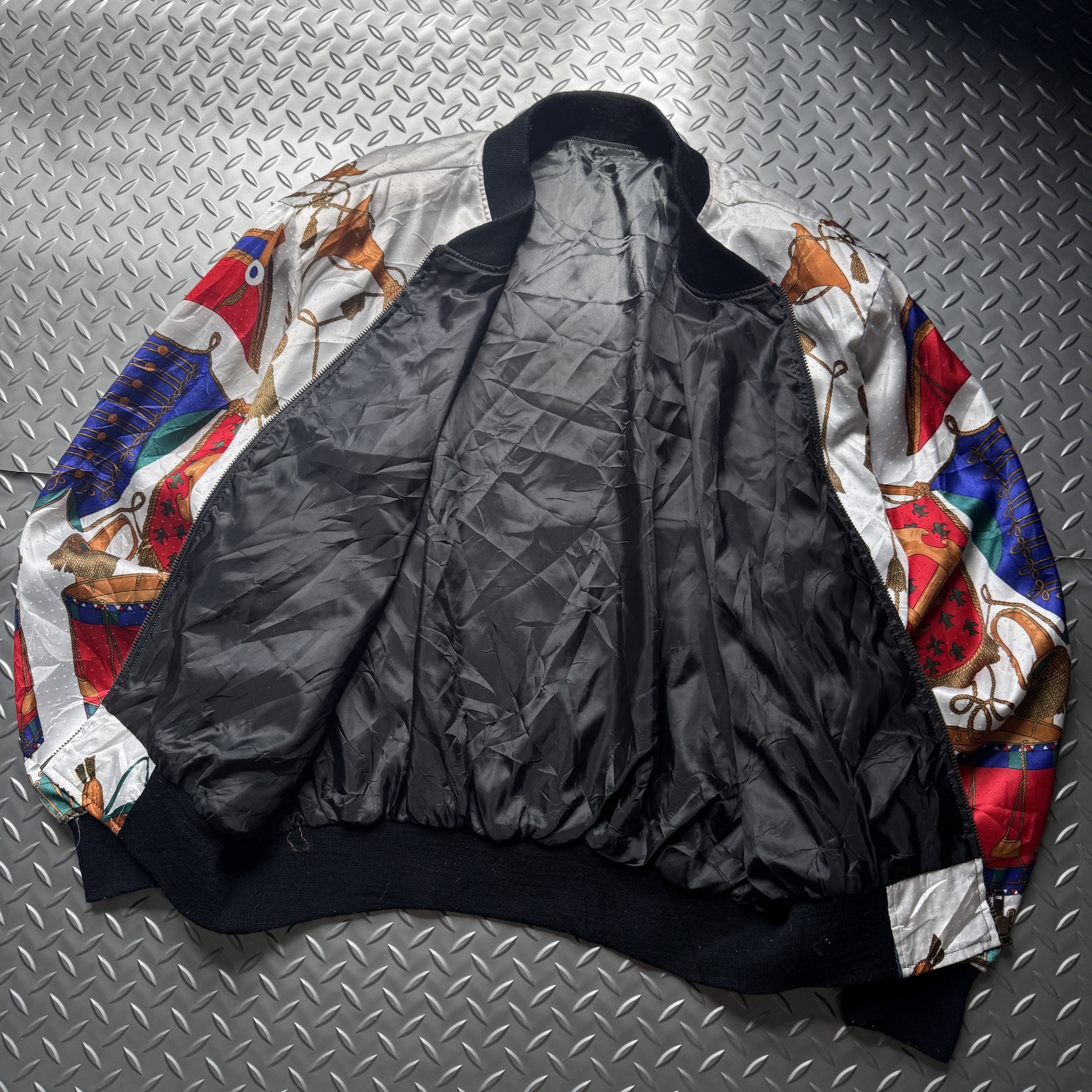 Japanese Brand Vintage Baroque Military Print Bomber Jacket Size US L / EU 52-54 / 3 - 7 Thumbnail