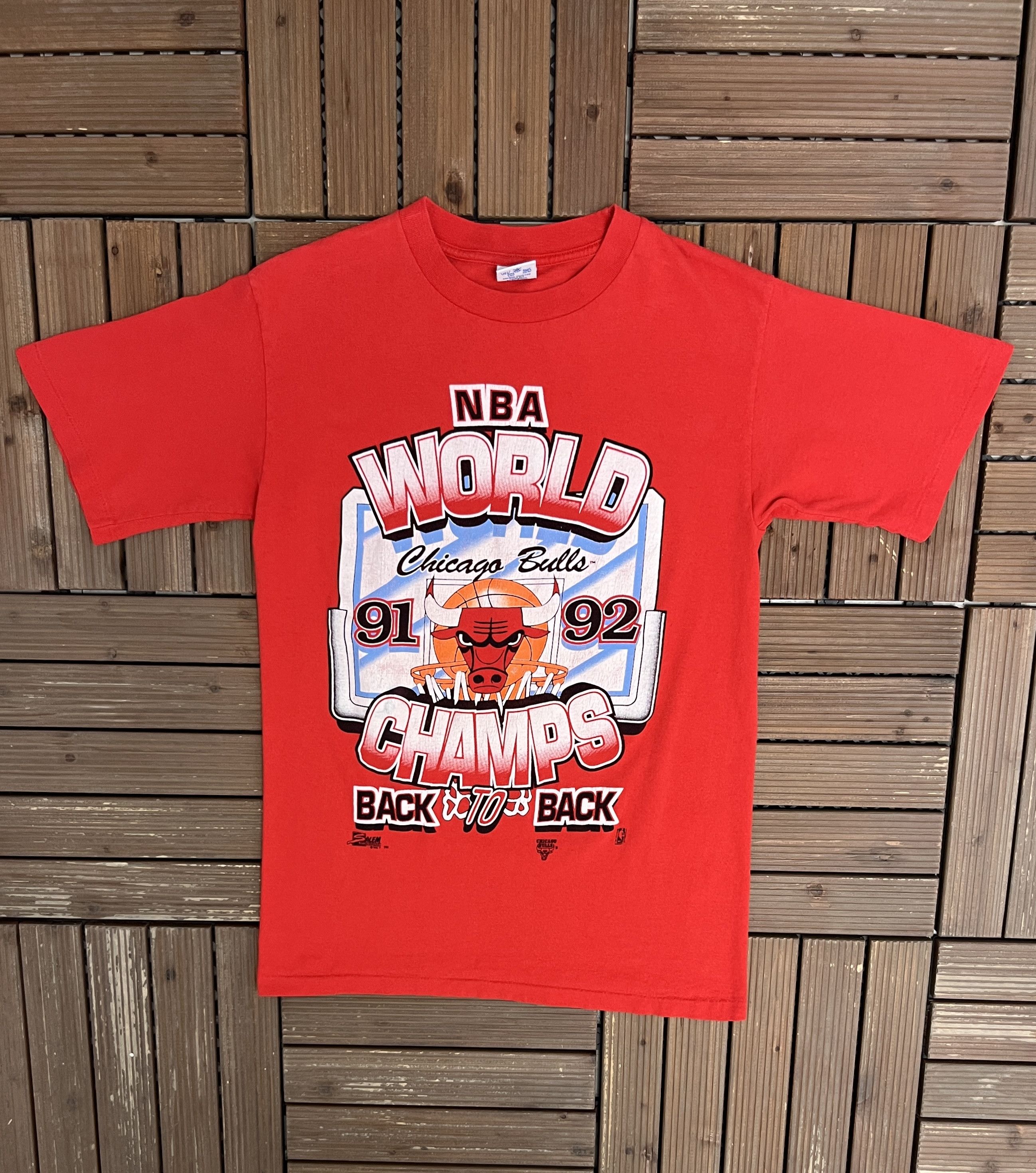 Chicago Bulls Back To Back World Champions Vintage T-Shirt