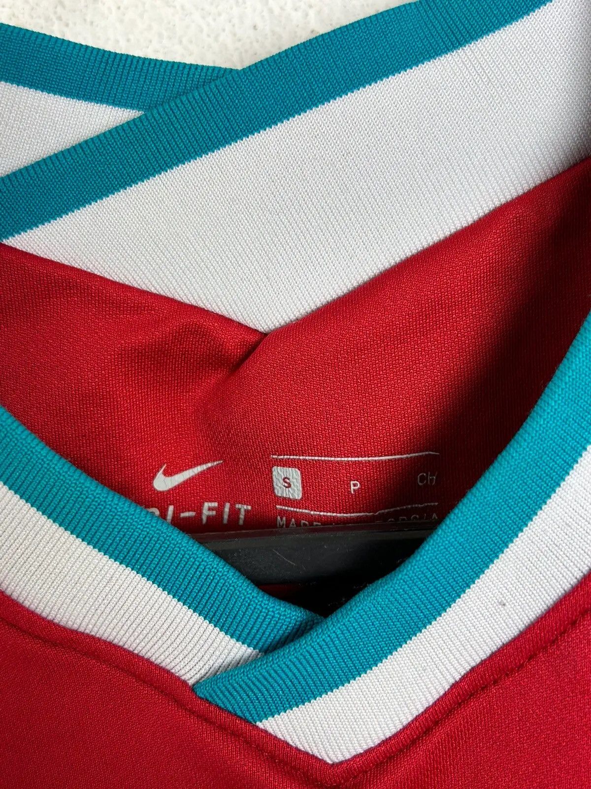 Nike Nike x Liverpool FC 2020/21 Home Kit Soccer Jersey Size US S / EU 44-46 / 1 - 4 Thumbnail