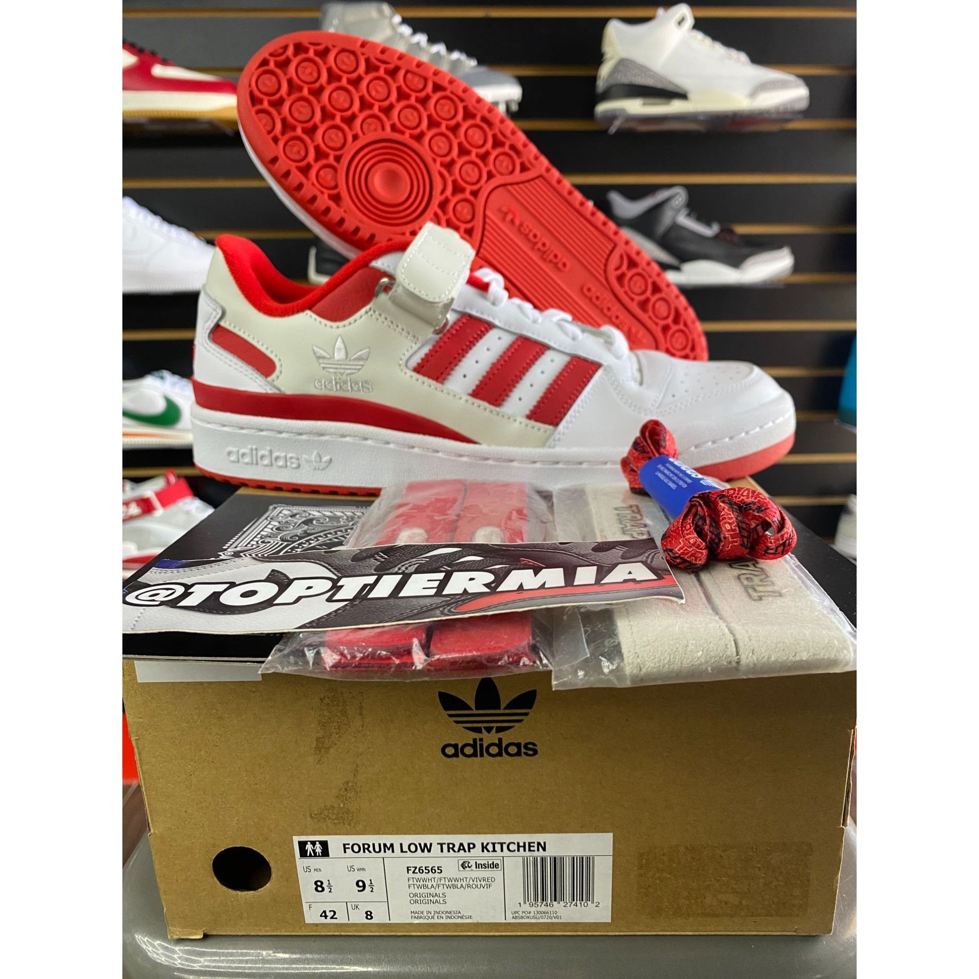 Adidas ADIDAS FORUM LOW X TRAP KITCHEN SZ 8.5 BRAND NEW Size US 8.5 / EU 41-42 - 1 Thumbnail