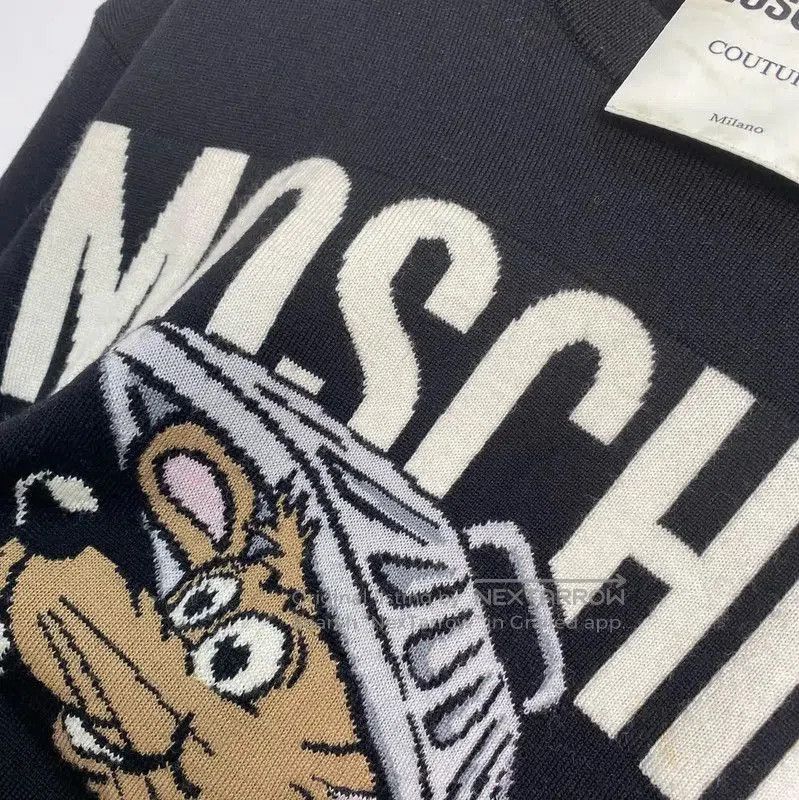 Moschino Moschino Black Wool Dress with Cartoon Graphics . Size XXS / US 00 / IT 34 - 5 Thumbnail