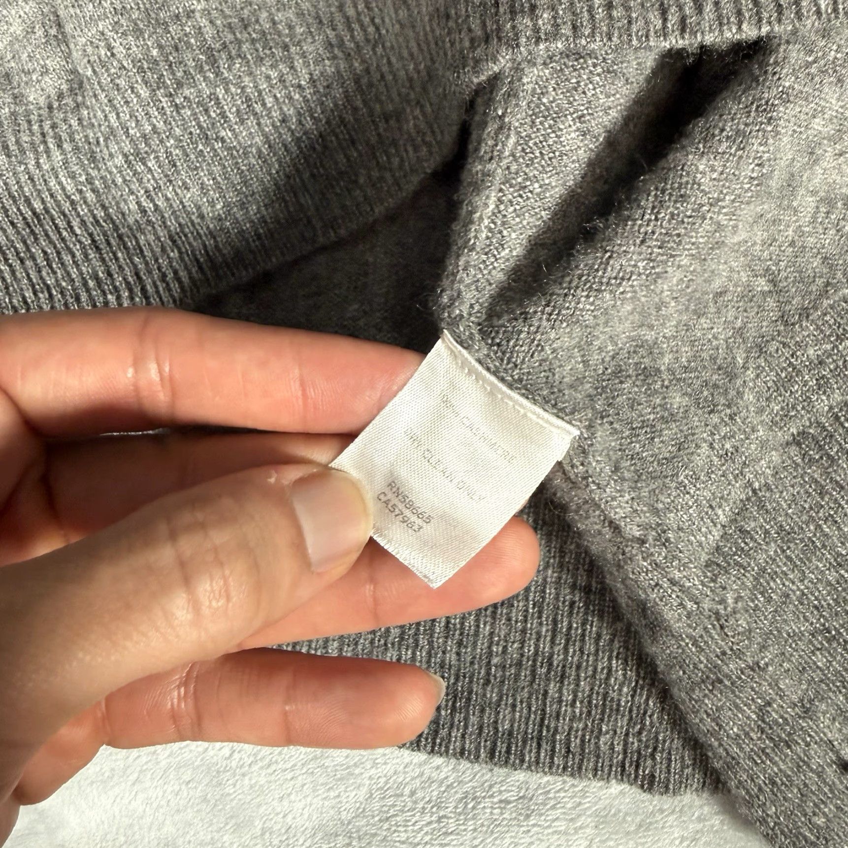Nordstrom Nordstrom Italian Cashmere Sweater Mens 2XL V Neck Lightweight Preppy Knit Gray Size US XXL / EU 58 / 5 - 3 Thumbnail