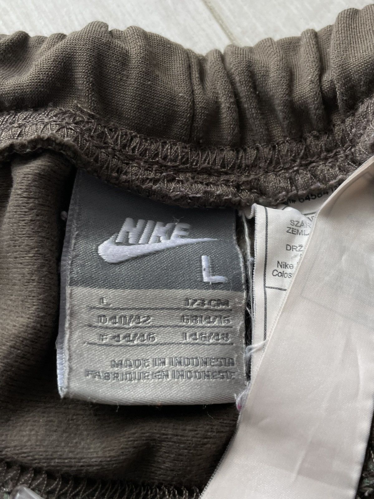 Nike Vintage Nike 00’s Baggy Sweatpants Y2K Brown Swoosh RARE Size 27" / US 4 / IT 40 - 7 Thumbnail