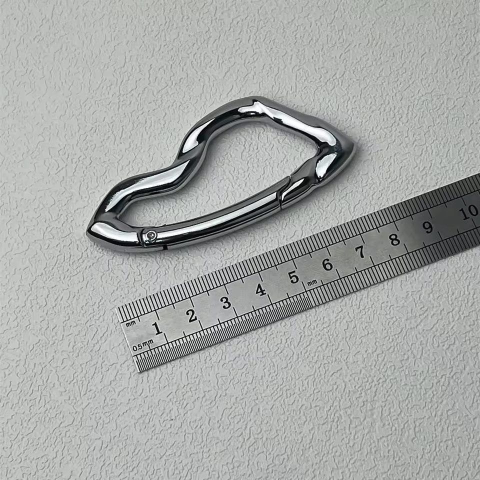 Other Silver Jeans Carabiner Belt Loop Size ONE SIZE - 1 Preview