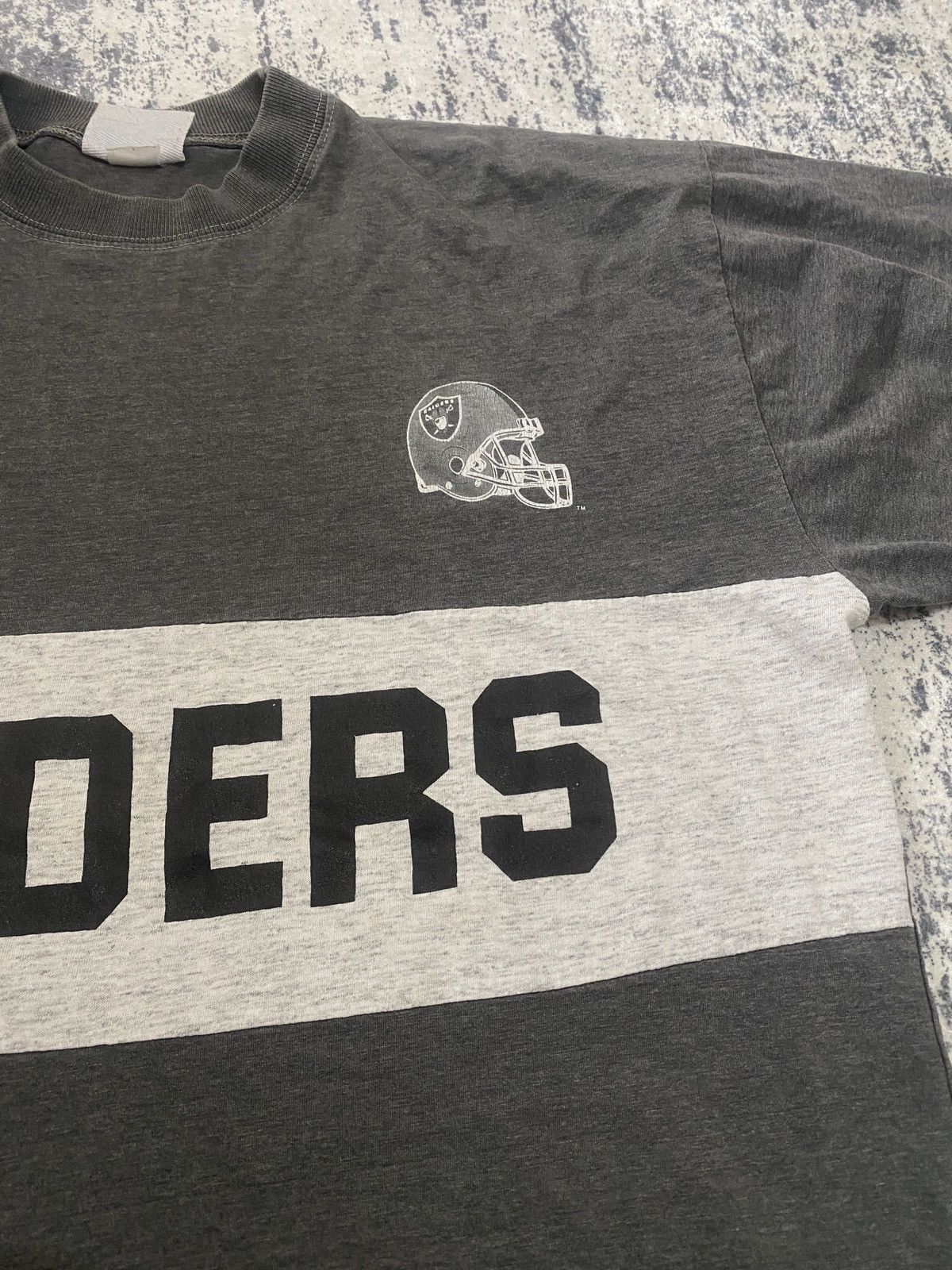 Chalk Line × NFL × Vintage Vintage nfl chalk line los angeles raiders rare tee 90s Size US L / EU 52-54 / 3 - 5 Thumbnail