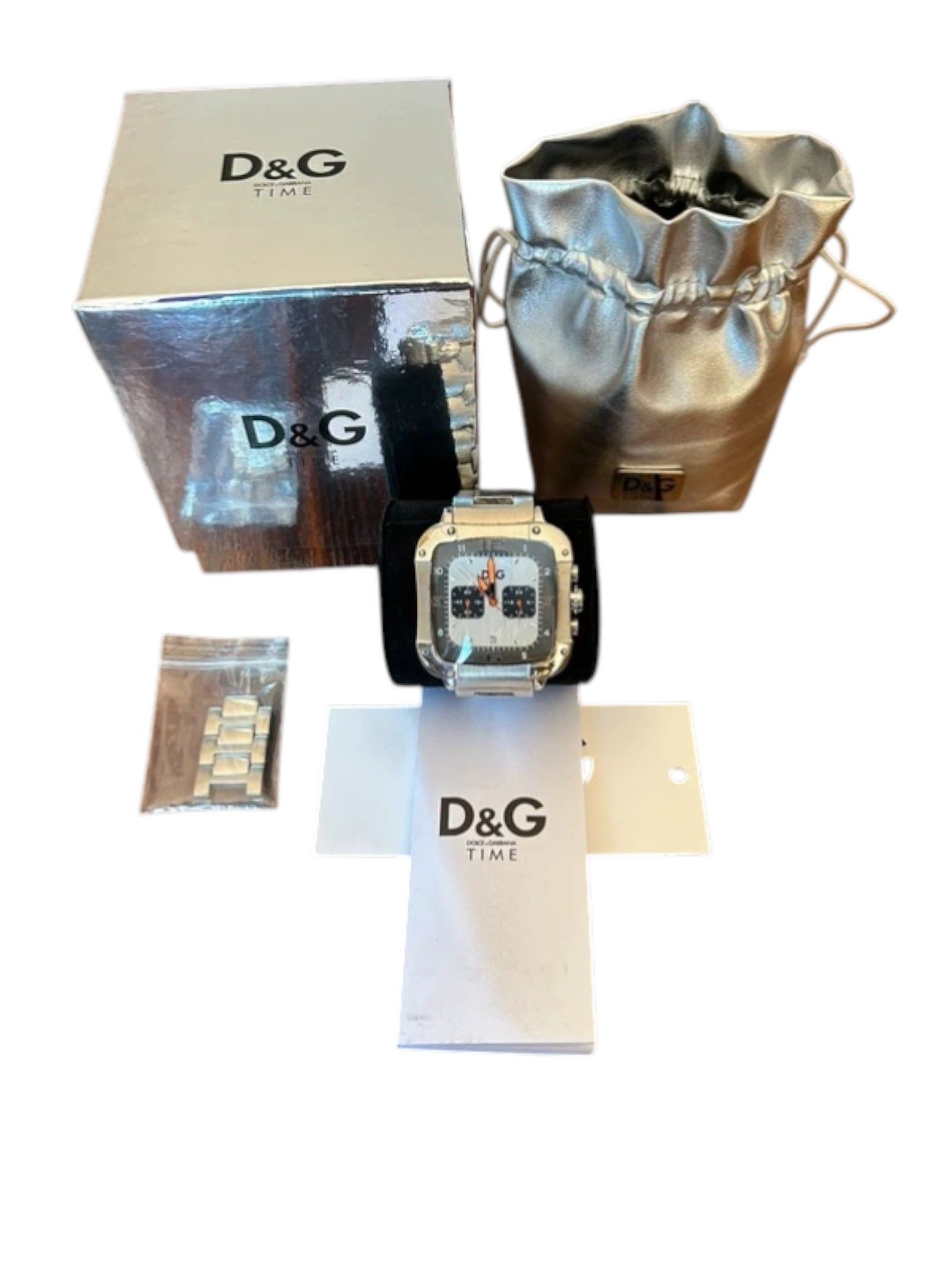 Dolce & Gabbana D&G Time Square Chronograph Watch with Box and Pouch Size ONE SIZE - 2 Thumbnail