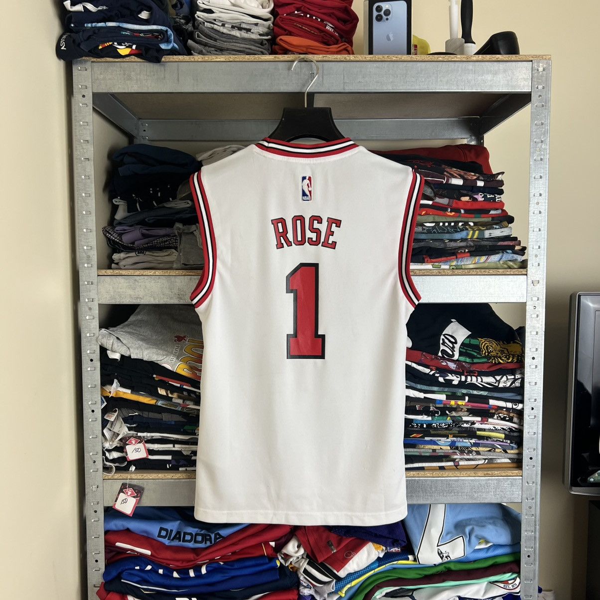 Adidas Rare! Derick Rose 1 Adidas Chicago Bulls Jersey Tank Top Size US M / EU 48-50 / 2 - 1 Thumbnail