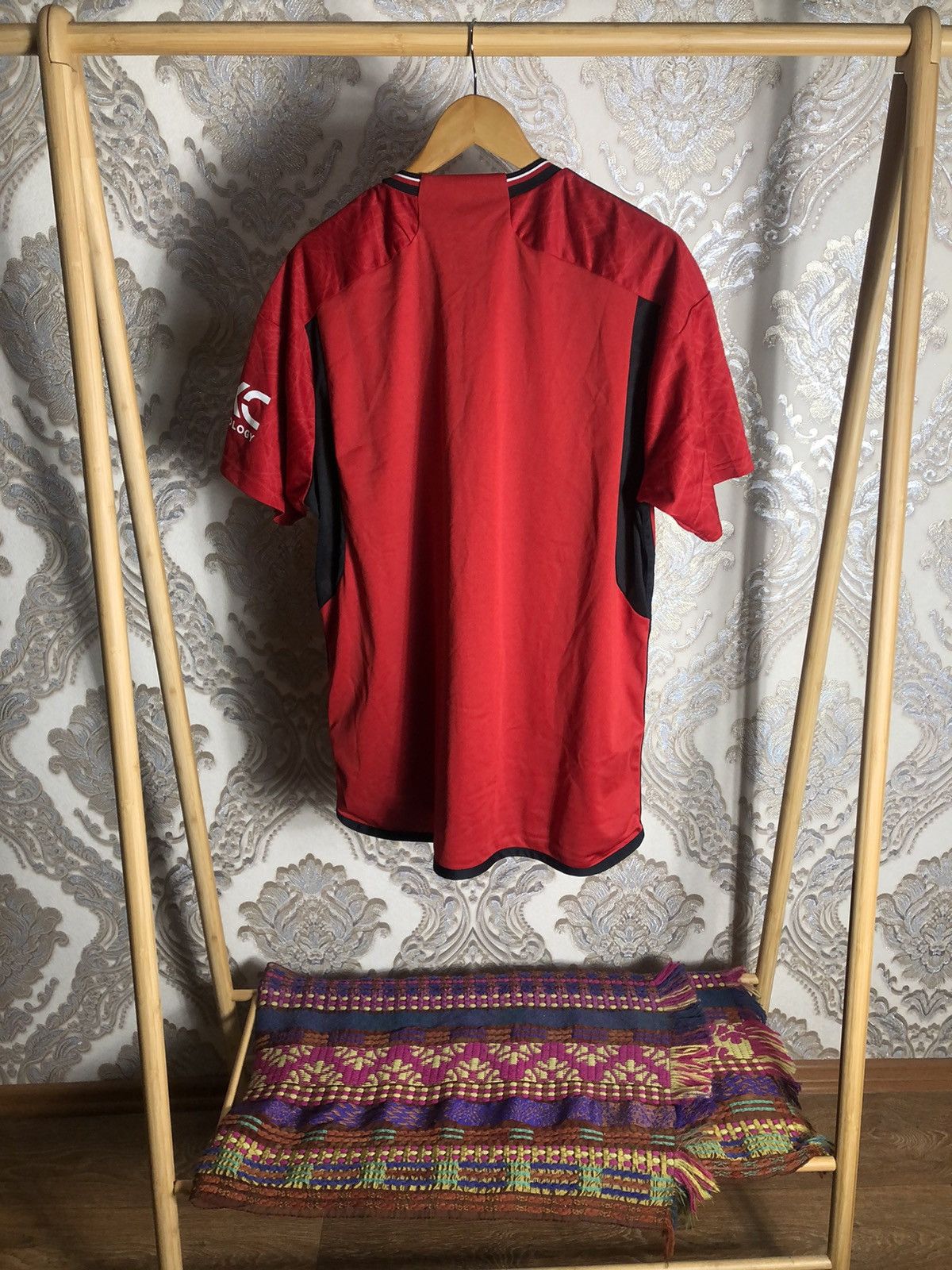 Vintage VERY RARE ADIDAS MANCHESTER UNITED ENGLAND SOCCER JERSEY Y2K Size US XXL / EU 58 / 5 - 5 Thumbnail