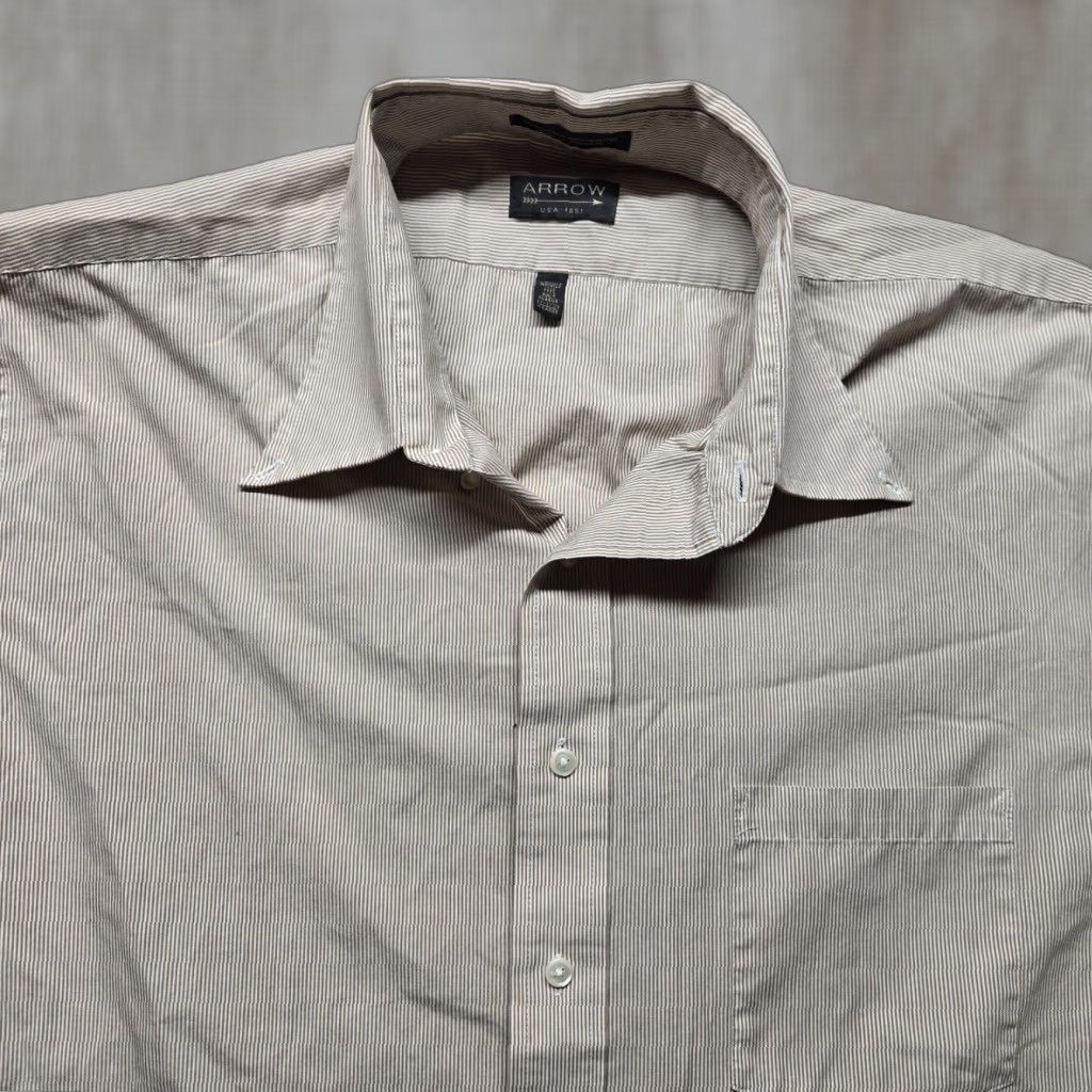 Arrow Arrow Shirt Adult Mens Size XL Brown Plaid Cotton Polyester Button-Up Short Sleeve 17 17.5 Vintage: No Size US XL / EU 56 / 4 - 1 Thumbnail