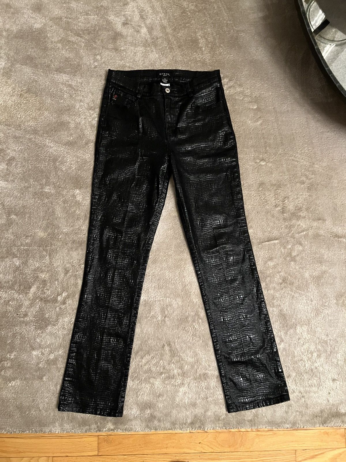 Vintage Vintage Guess Reptile Print Jeans Size US 30 / EU 46 - 1 Thumbnail
