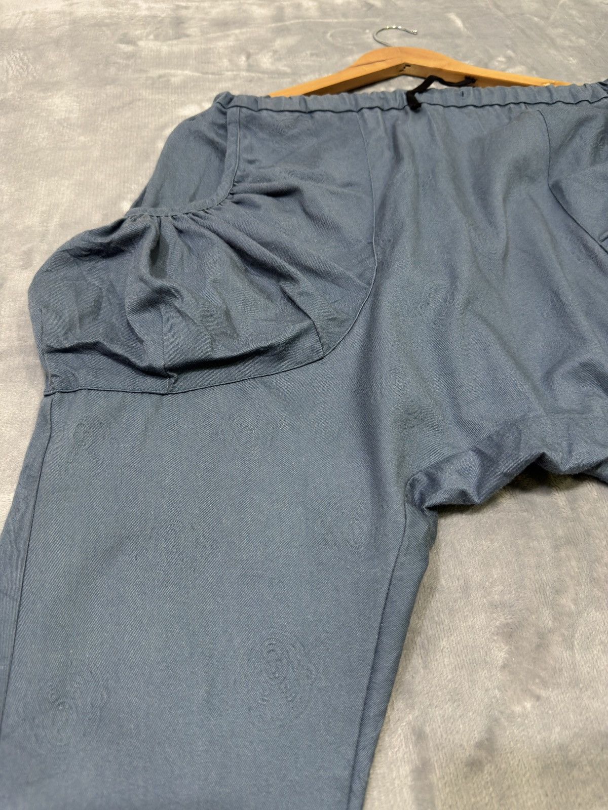 Issey Miyake NE-NET AOP Monkeys Jacquard Drop-Crotch Harem Pants Size US 32 / EU 48 - 13 Thumbnail