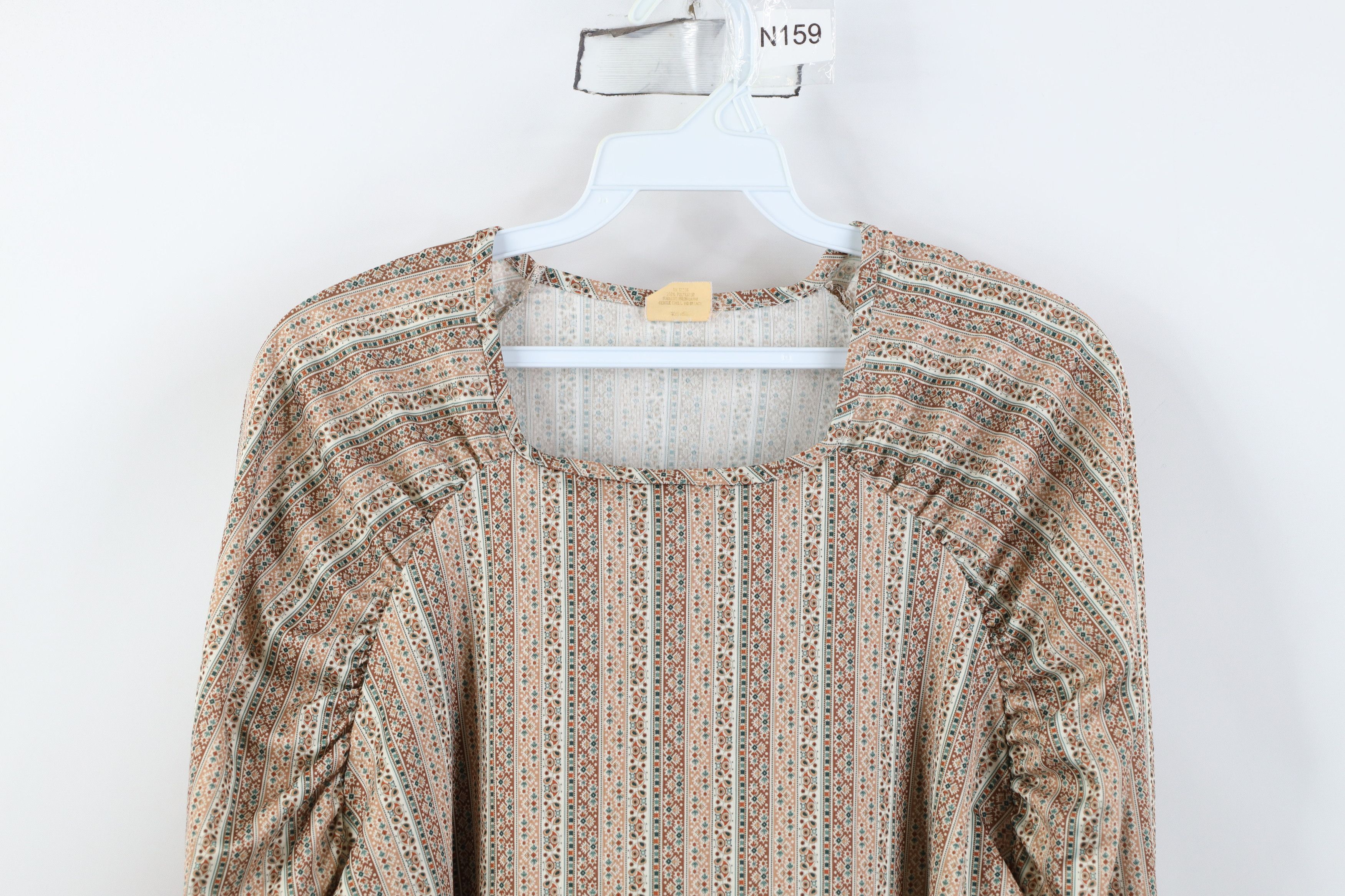 Vintage Vintage 70s Boho Chic Hippie Flared Sleeve Paisley T-Shirt Size L / US 10 / IT 46 - 2 Thumbnail