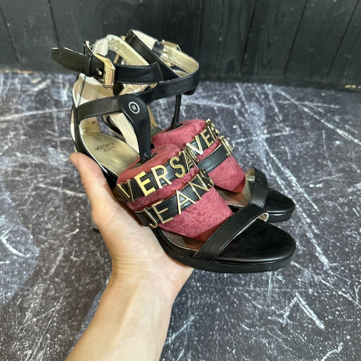 Versace Jeans Couture Versace Jeans Couture Leather Women’s Heels 37 Size Size US 7 / IT 37 - 10 Thumbnail