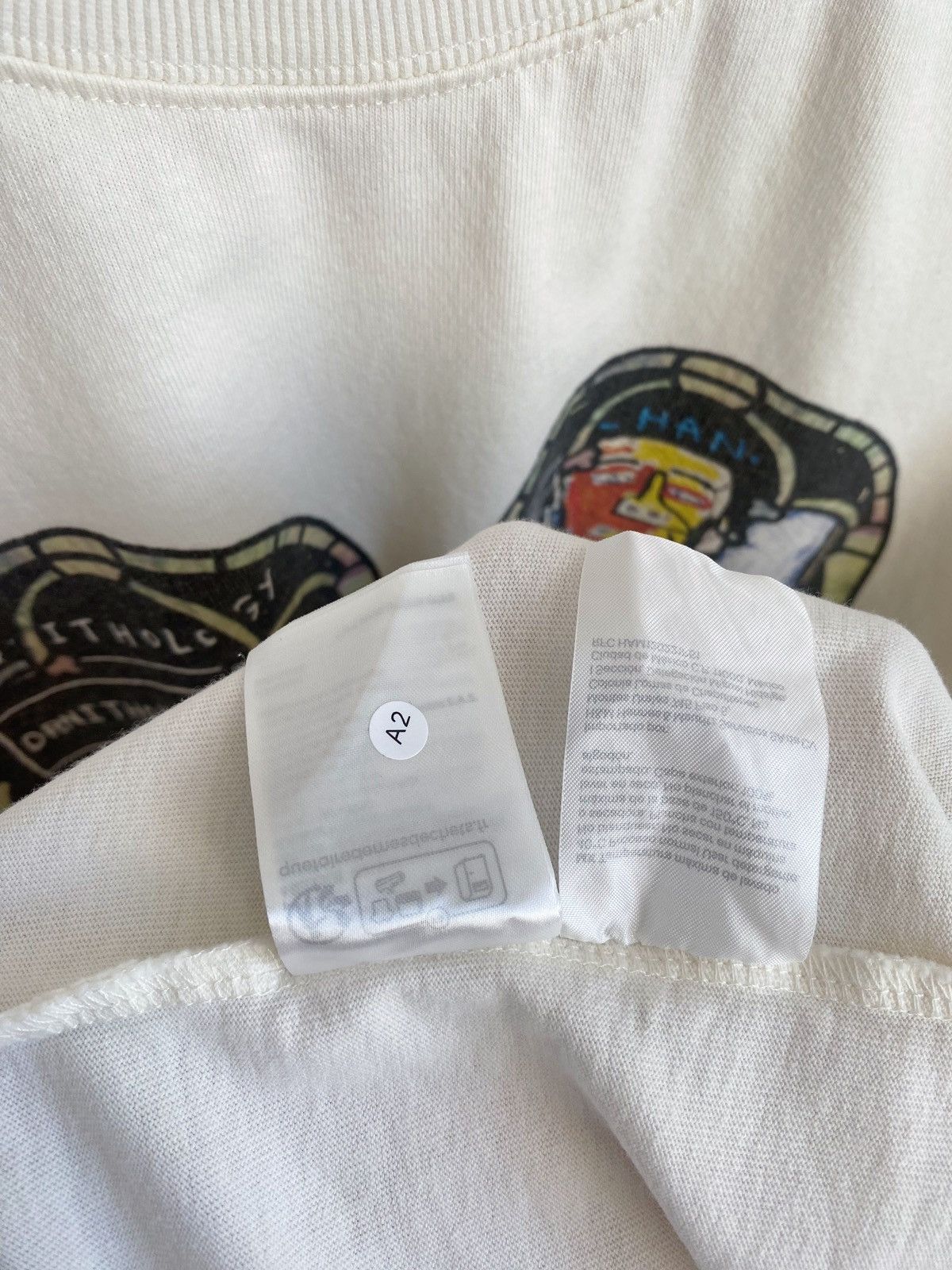 H&M × Jean-Michel Basquiat × Who Decides War WHO DECIDES WAR x BASQUIAT x H&M LONG SLEEVE RELAXED T-SHIRT Size US M / EU 48-50 / 2 - 14 Thumbnail