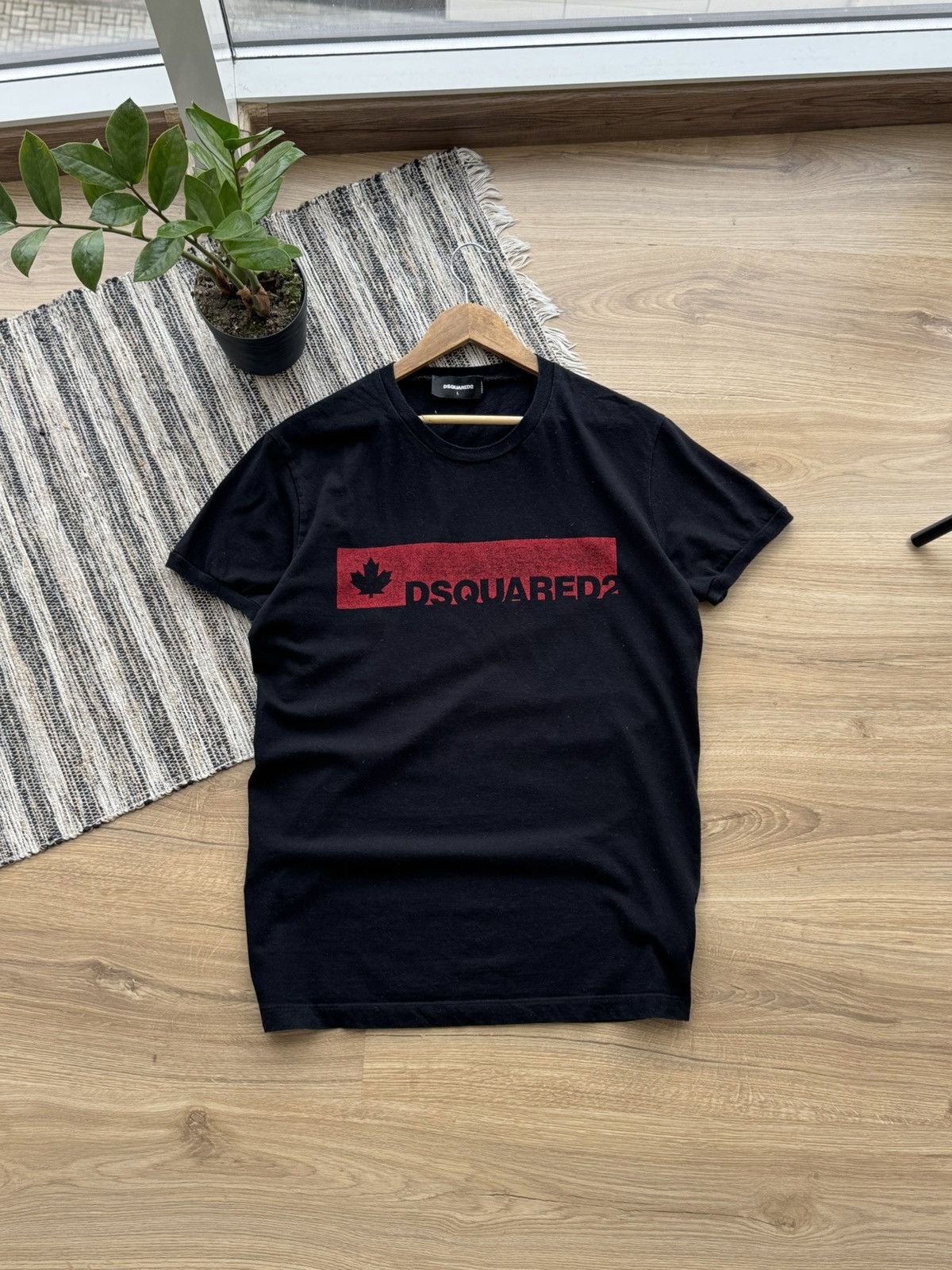 Dsquared2 DSQUARED2 VINTAGE CLASSIC LOGO BLACK T SHIRT SIZE L Size US L / EU 52-54 / 3 - 1 Thumbnail