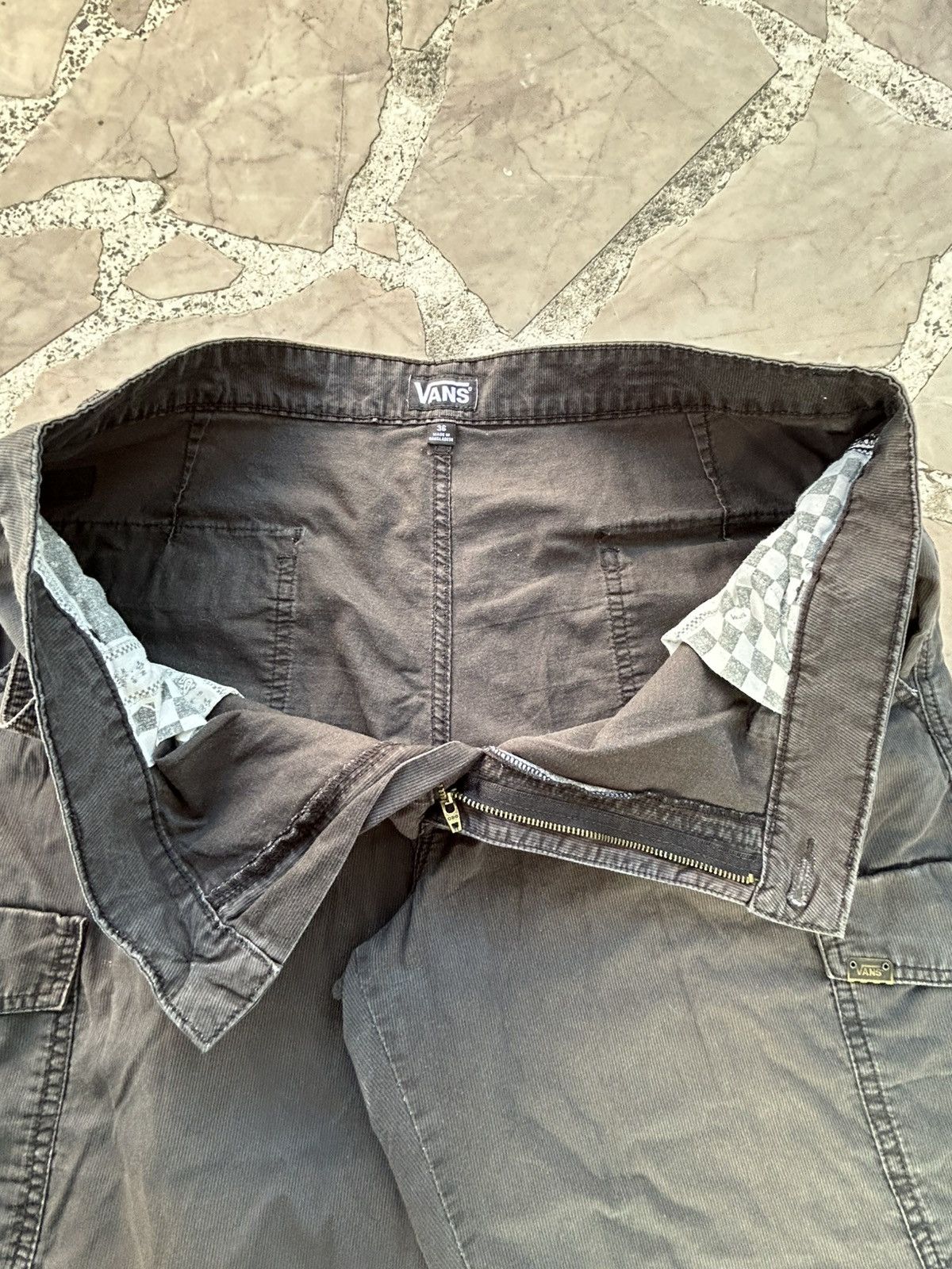 Vans Vans Black Shorts Size US 36 / EU 52 - 8 Thumbnail