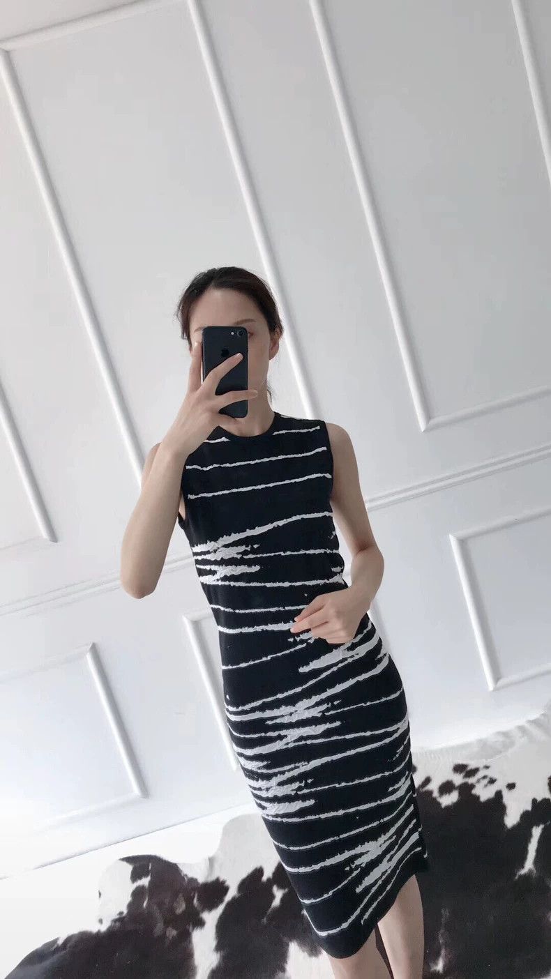 Versace Versace Sleeveless striped design dress Size S / US 4 / IT 40 - 1 Thumbnail
