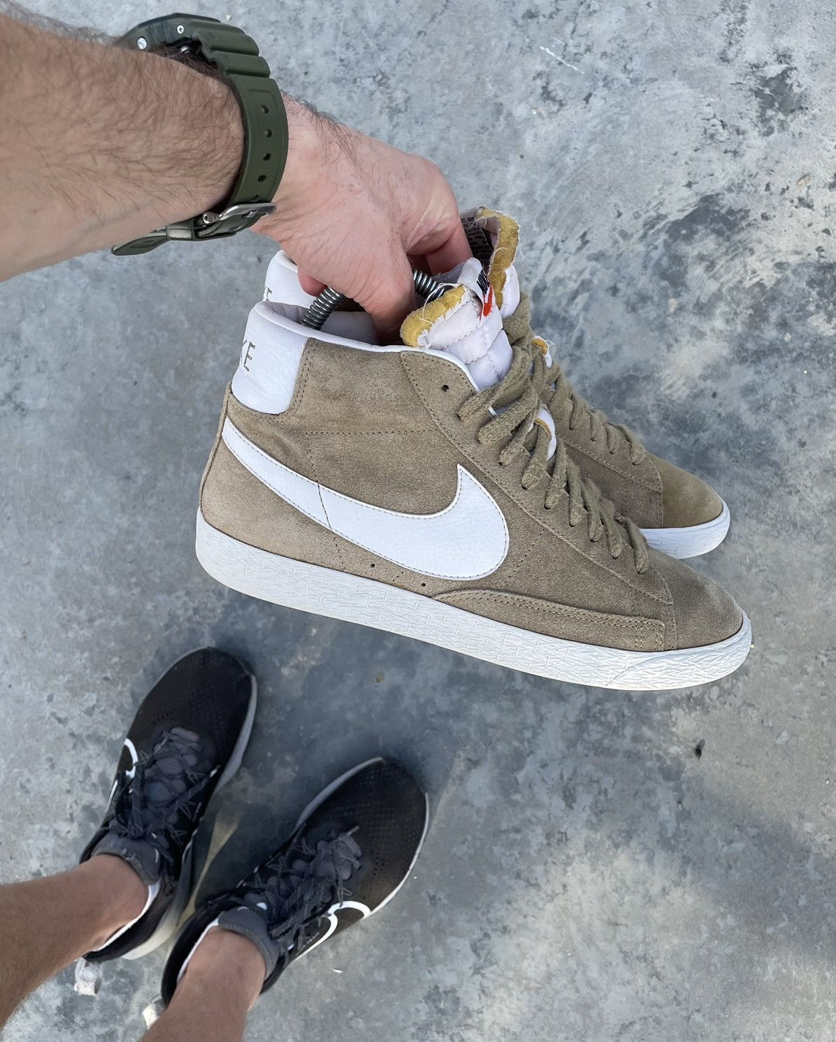 Japanese Brand VINTAGE NIKE BLAZER Y2k KHAKI MILLITARY SK8 HYPE SNEAKERS Size US 8 / EU 41 - 8 Thumbnail