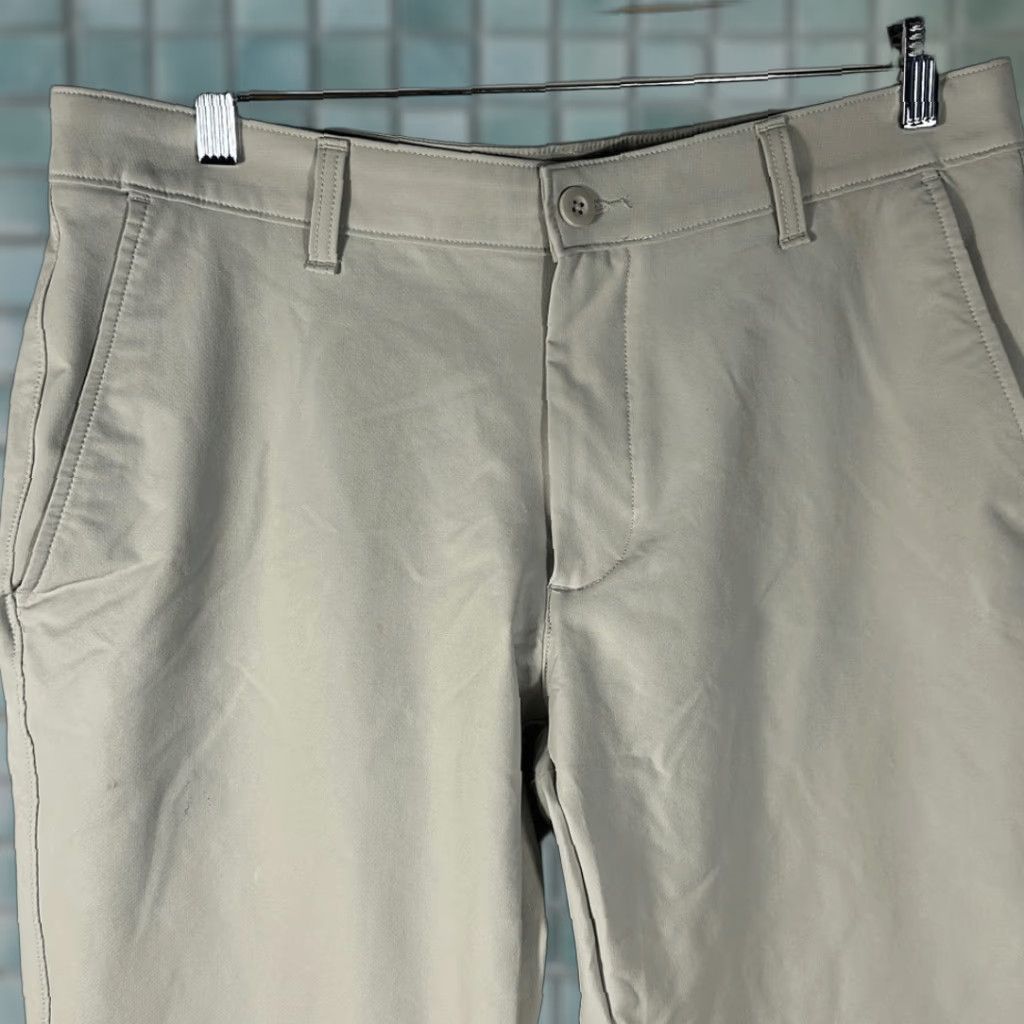 Under Armour Under Armour UA Drive Golf Pants Black 36x30 Mens Regular Pants 1350053 Size US 36 / EU 52 - 1 Thumbnail