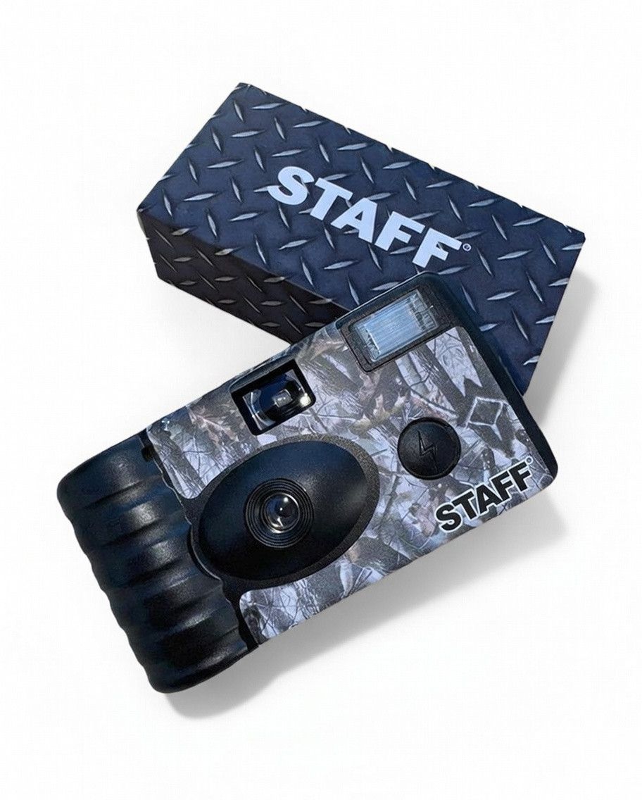 STAFF WORKFORCE STAFF WORKFORCE SURVIVE AND SHOOT CAMERA Size ONE SIZE - 1 Thumbnail