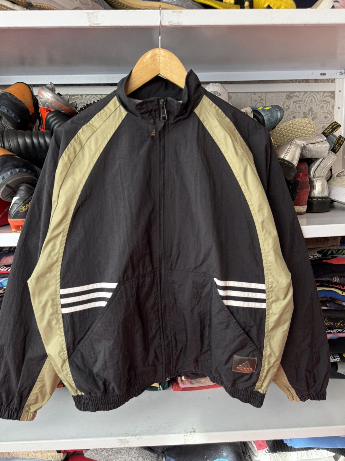 Adidas Vintage Adidas Track Jacket Nylon Y2K Size US L / EU 52-54 / 3 - 4 Thumbnail