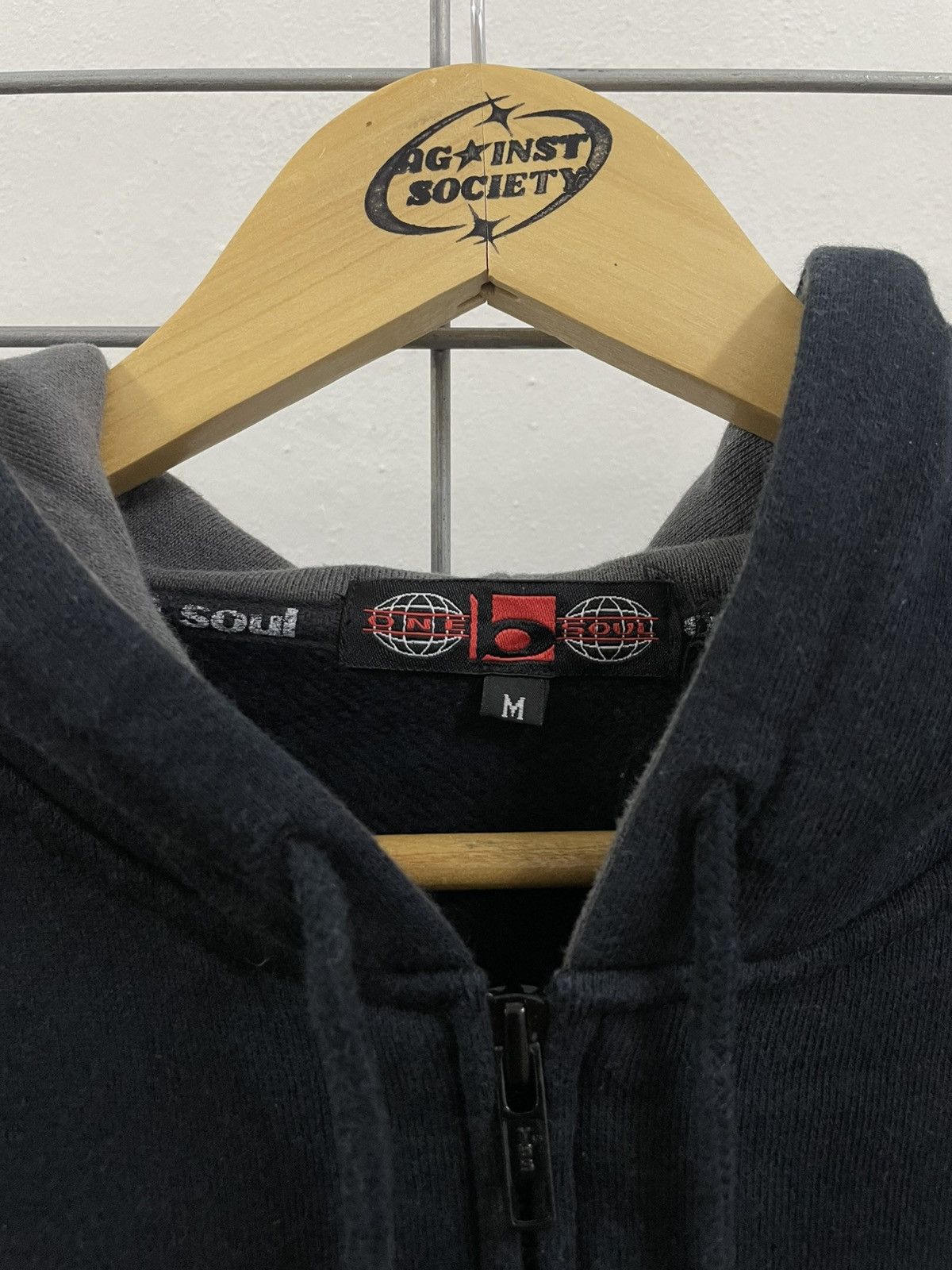 Japanese Brand Rare Beautiful Vintage B One Soul Y2K Style Zipper Hoodie Size US M / EU 48-50 / 2 - 4 Thumbnail