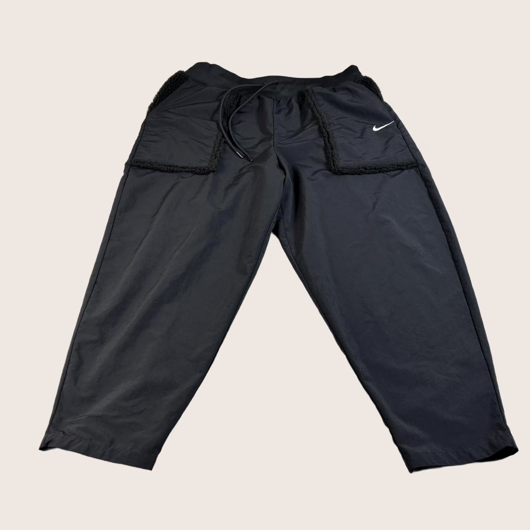 Nike Nike High Waist Curve Pants Women XL Black Ankle Cropped Jogger Comfy Athleisure Size 40" / US 18 - 1 Thumbnail