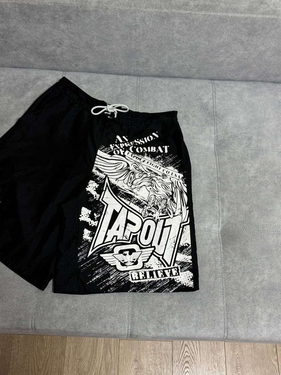 Tapout Vintage Tapout big logo nylon black shorts Size L Size US 34 / EU 50 - 3 Thumbnail